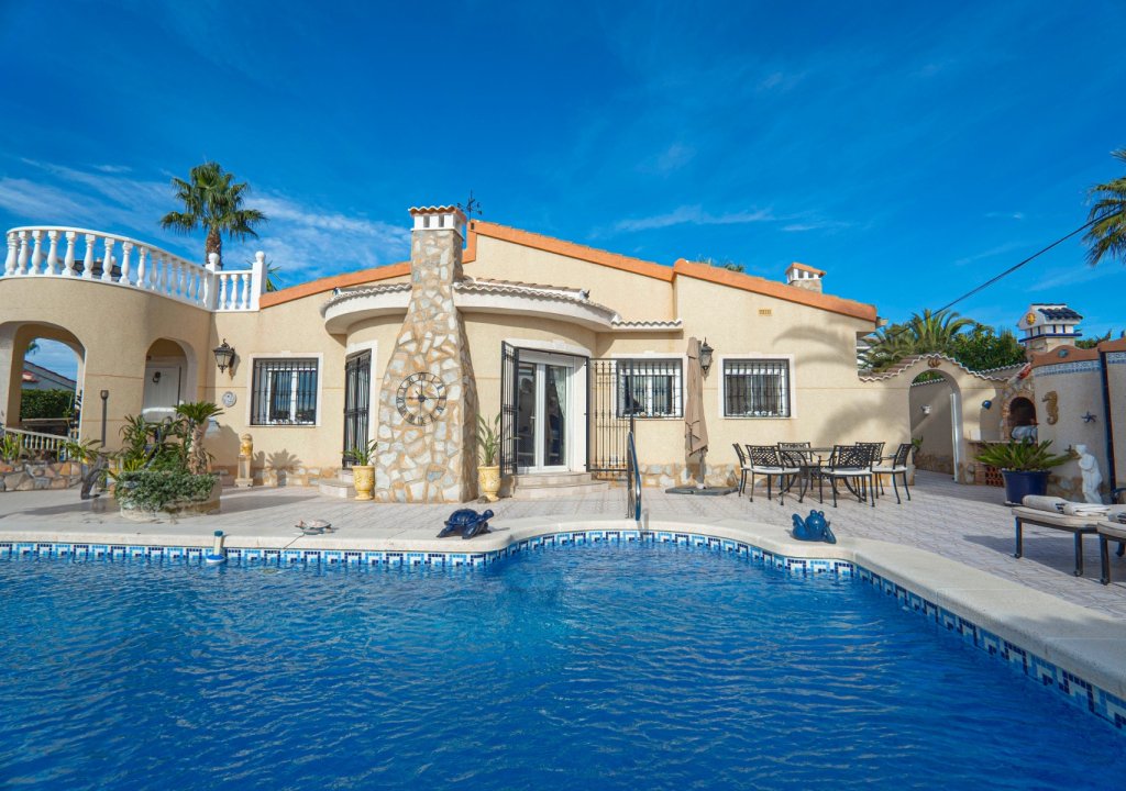 Resale - Detached House / Villa - Ciudad Quesada - Rojales - La  Marquesa Golf