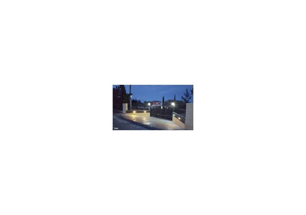 Resale - Detached House / Villa - Crevillente
