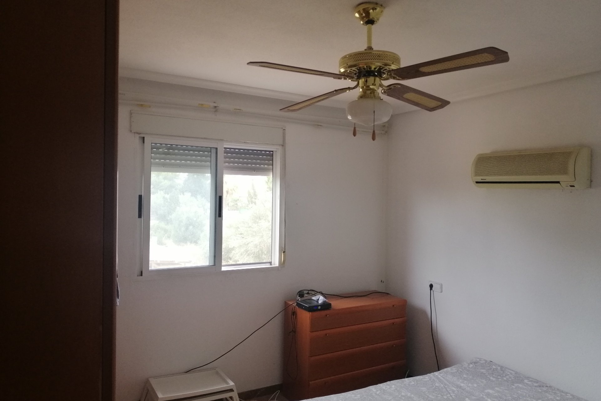Resale - Detached House / Villa - Crevillente