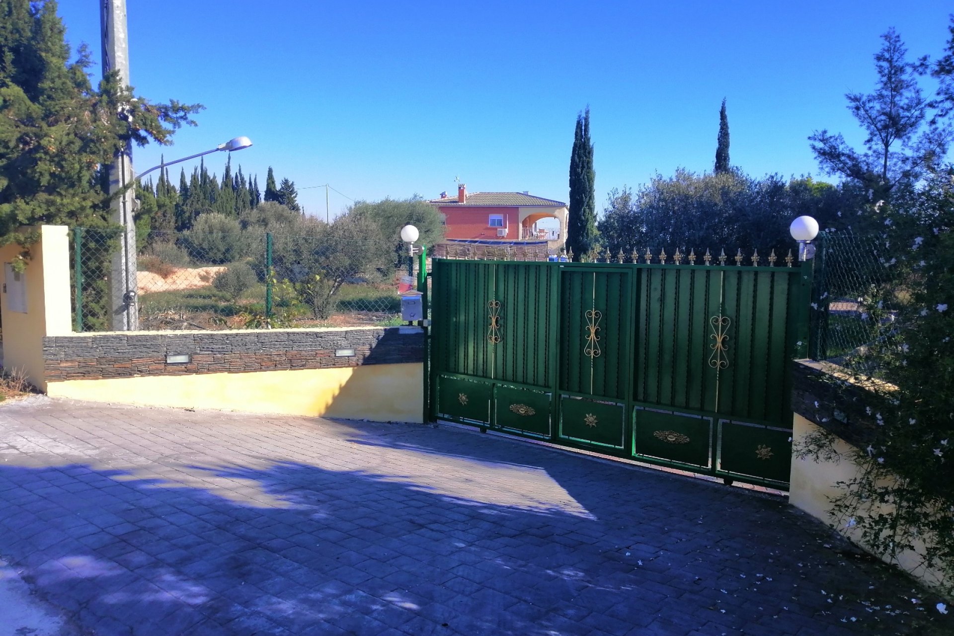 Resale - Detached House / Villa - Crevillente