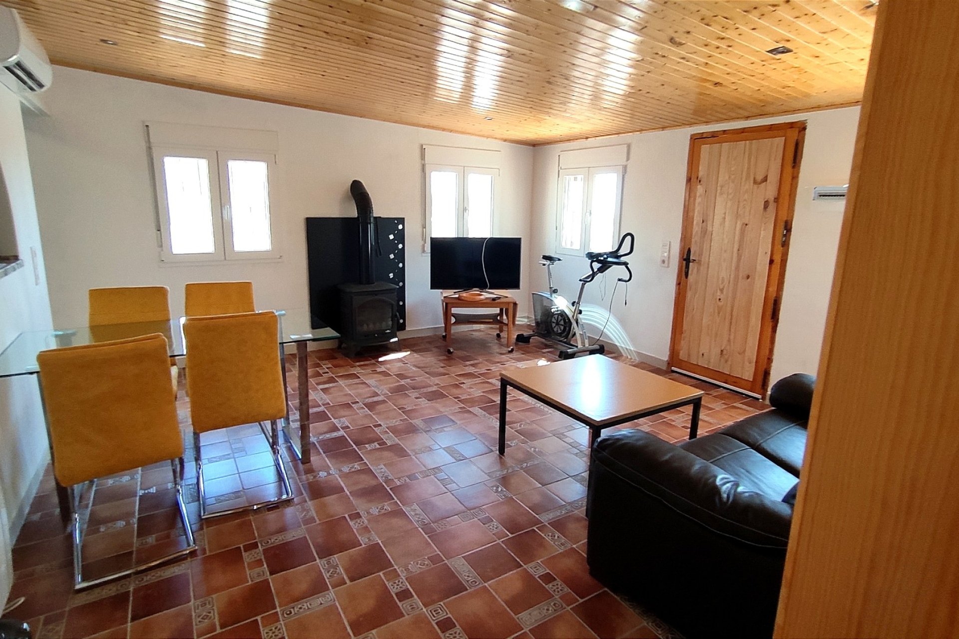 Resale - Detached House / Villa - Crevillente