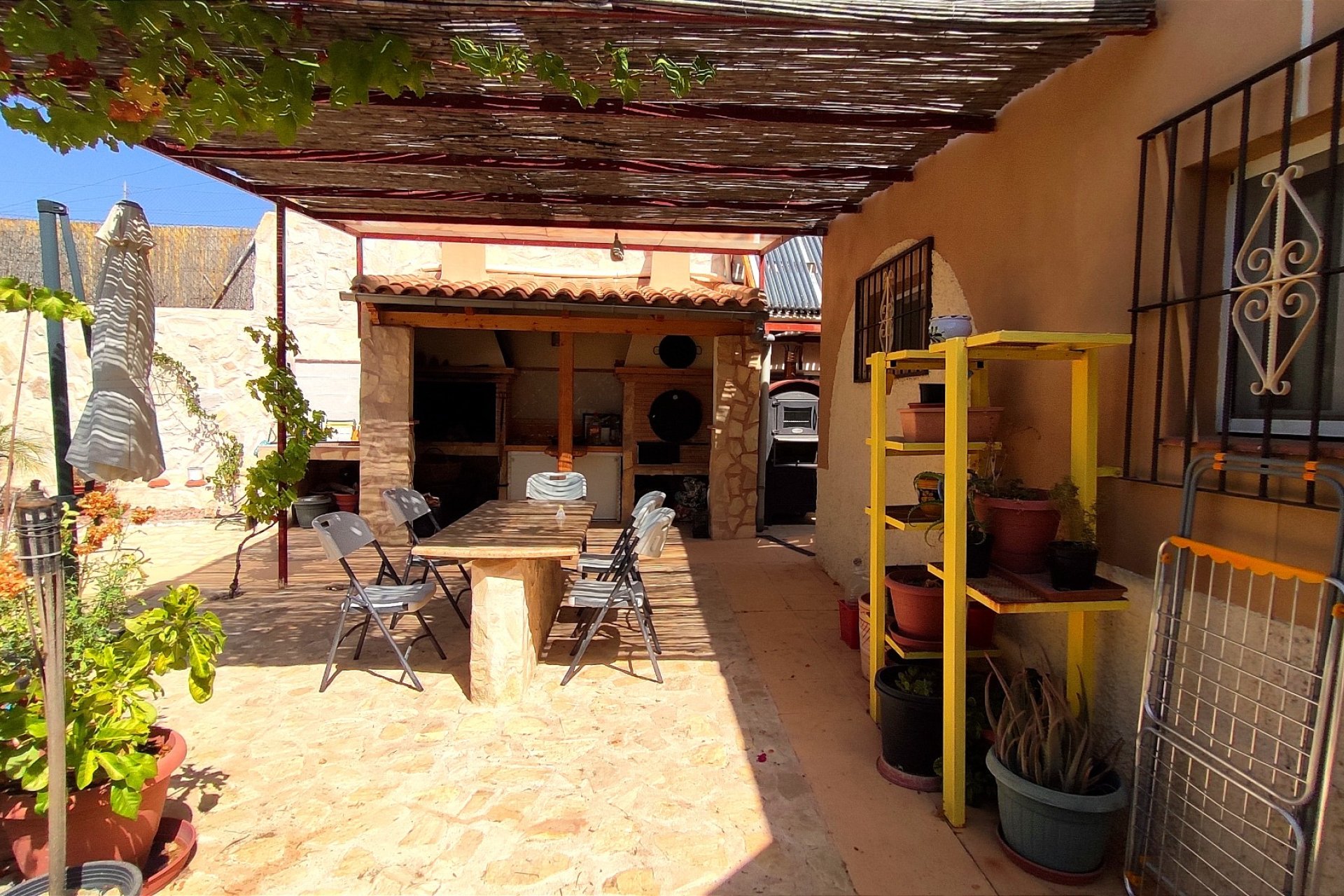 Resale - Detached House / Villa - Crevillente