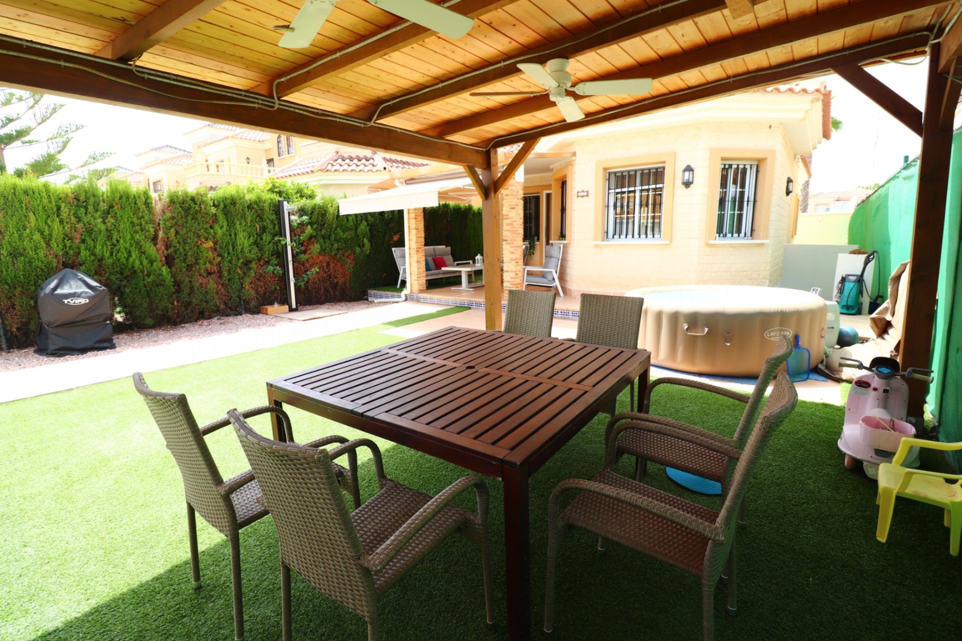 Resale - Detached House / Villa - Guardamar del Segura - El Raso
