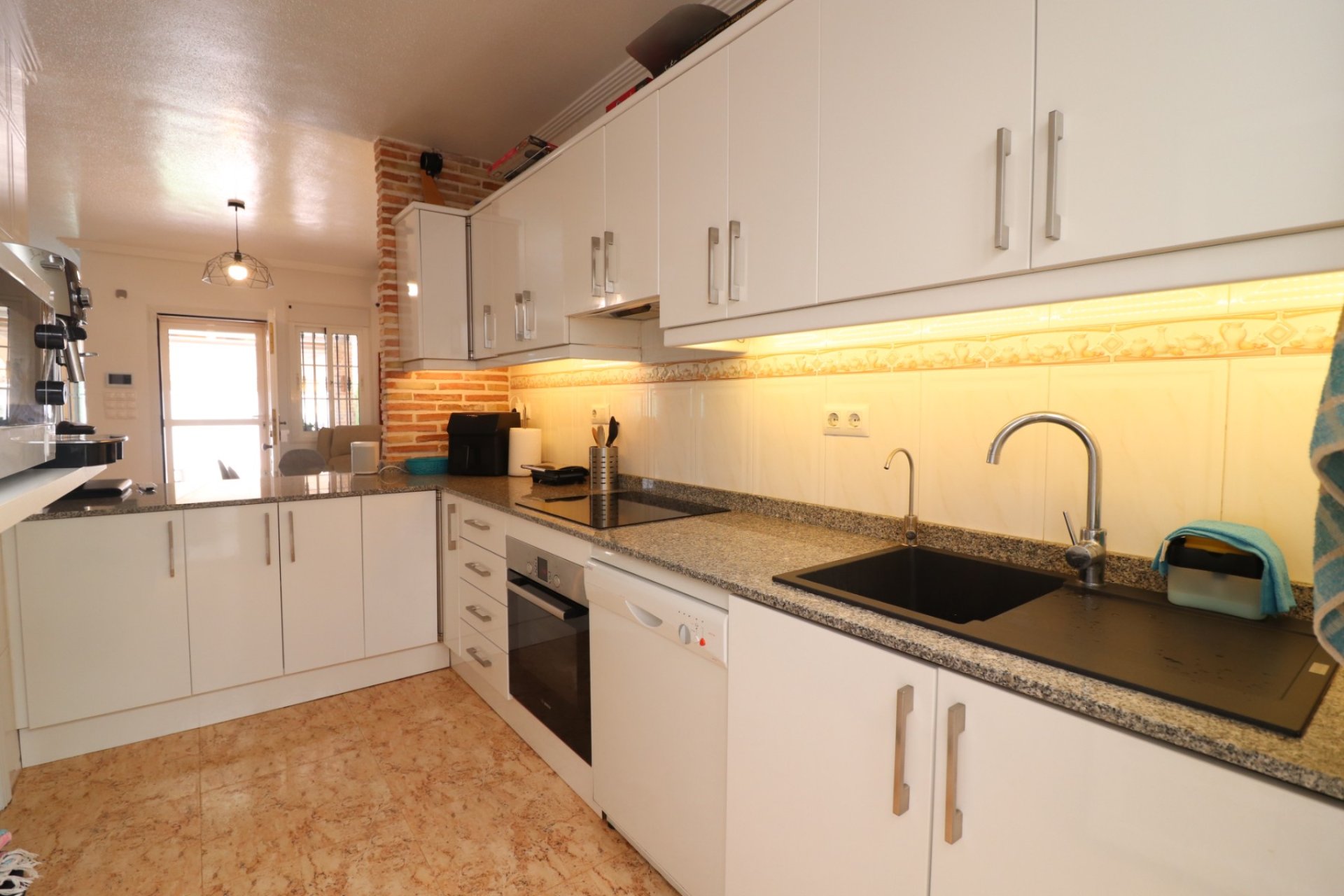 Resale - Detached House / Villa - Guardamar del Segura - El Raso