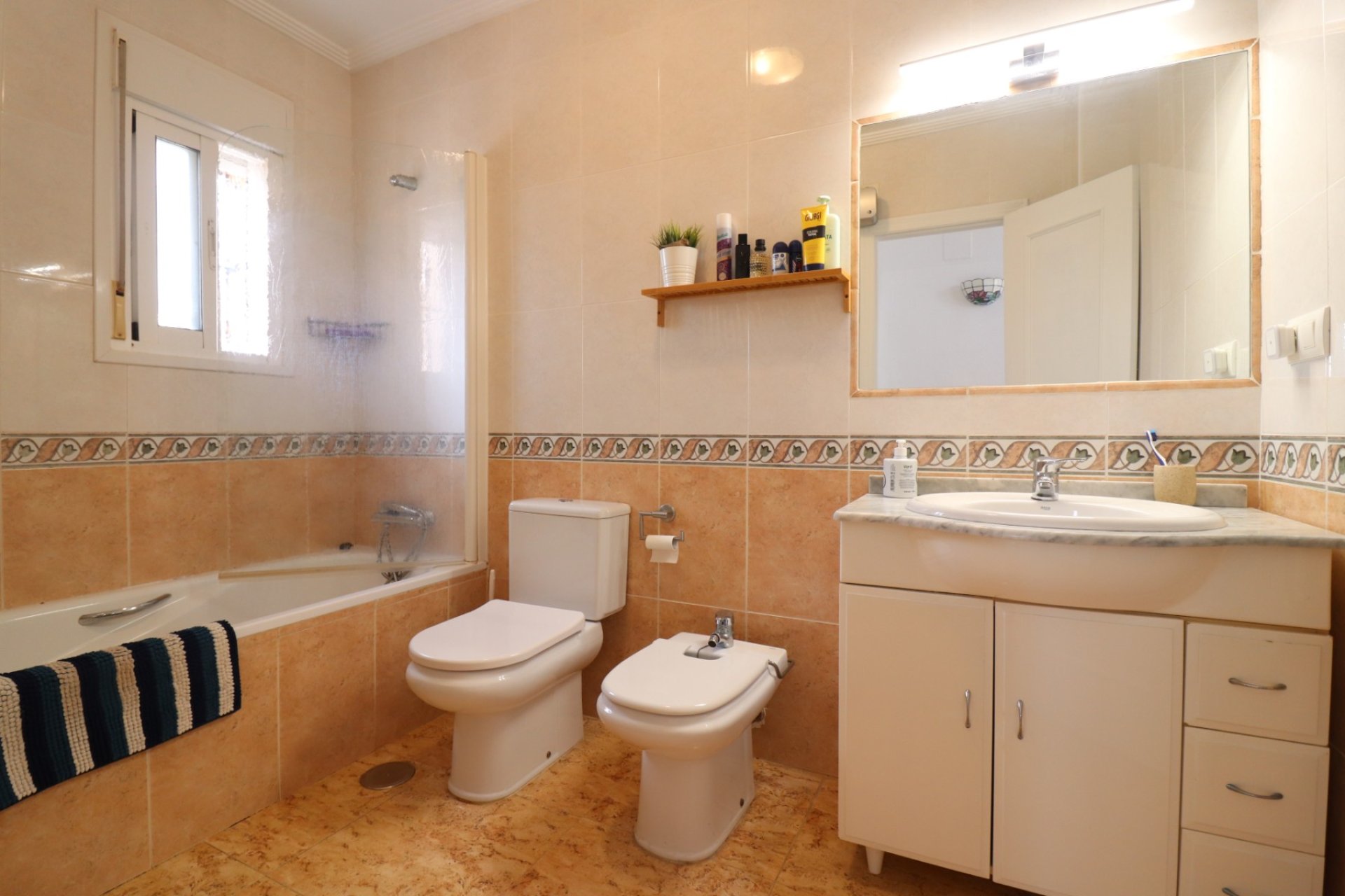 Resale - Detached House / Villa - Guardamar del Segura - El Raso