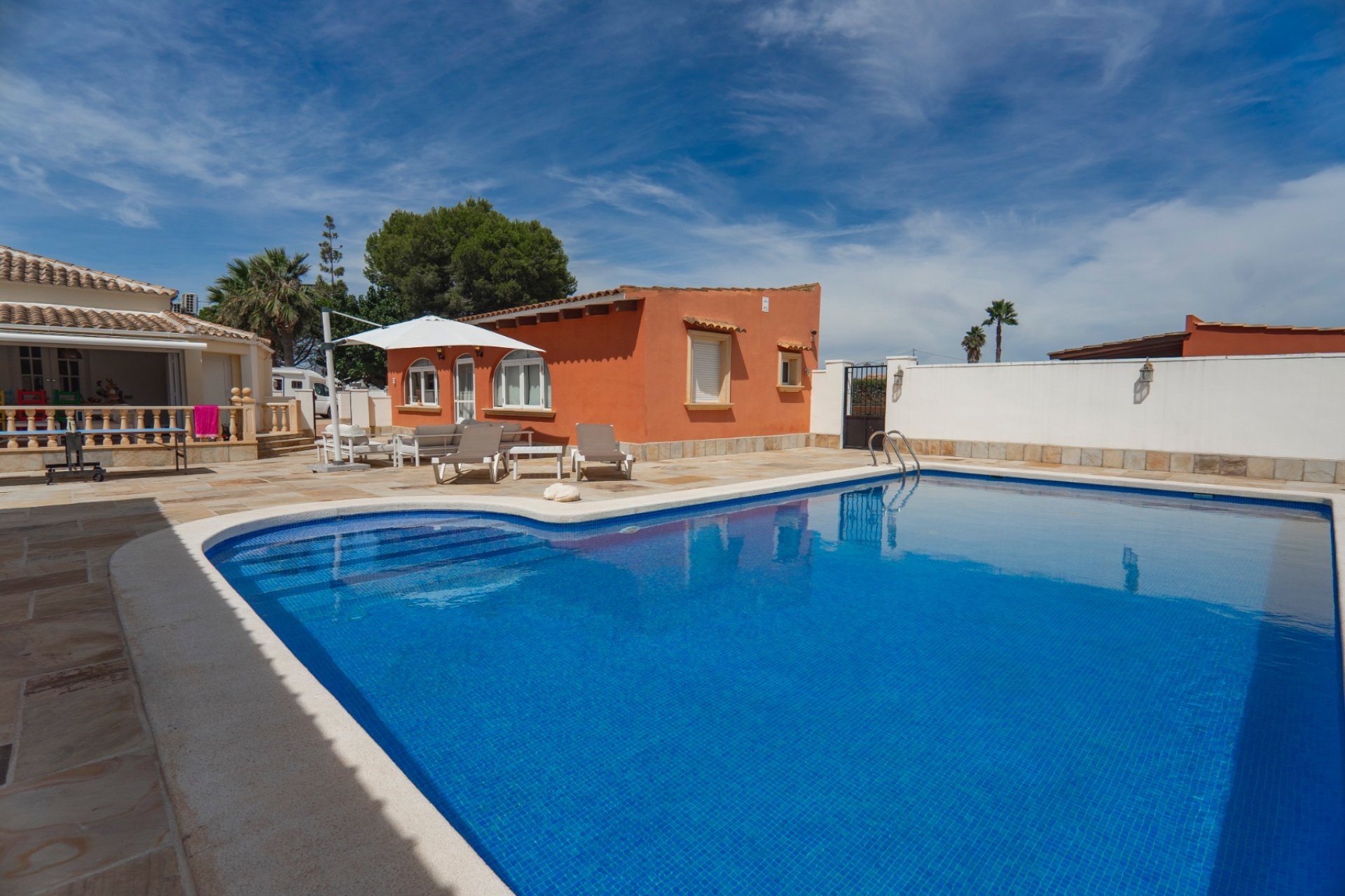 Resale - Detached House / Villa - Las Heredades - Heredades