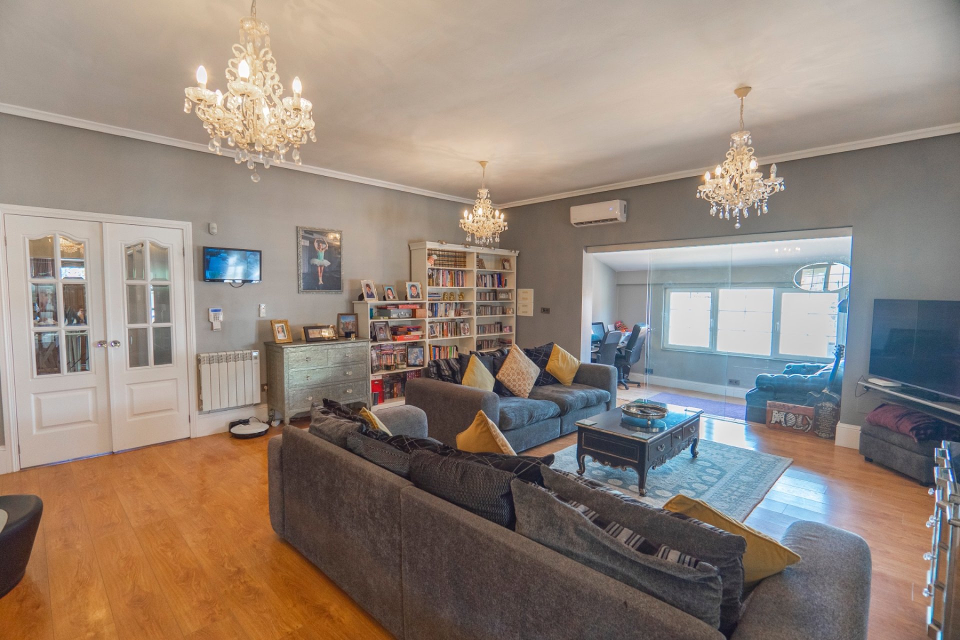 Resale - Detached House / Villa - Las Heredades - Heredades