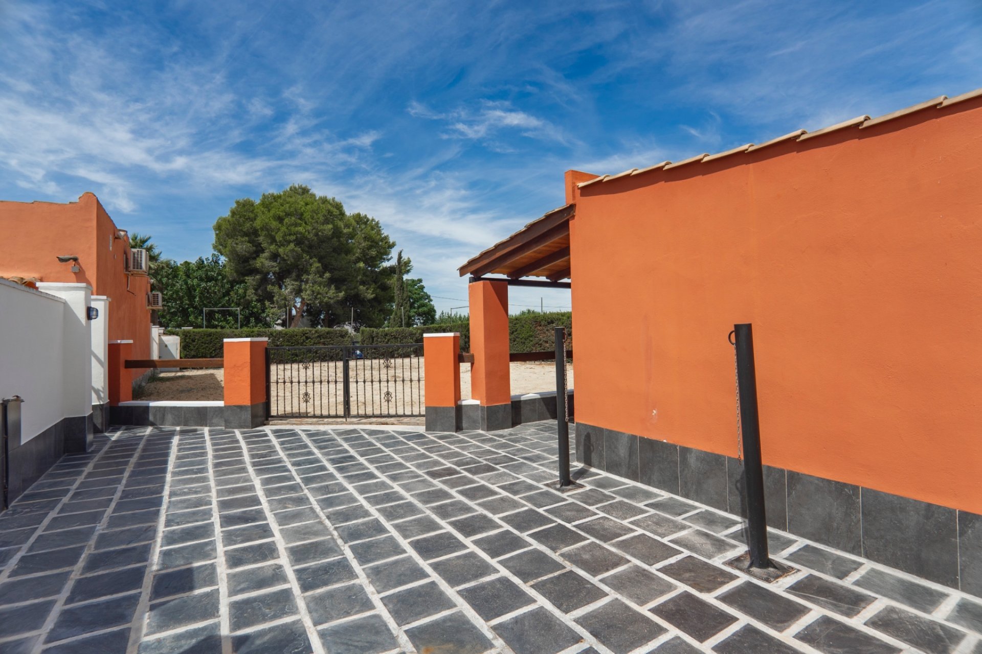 Resale - Detached House / Villa - Las Heredades - Heredades