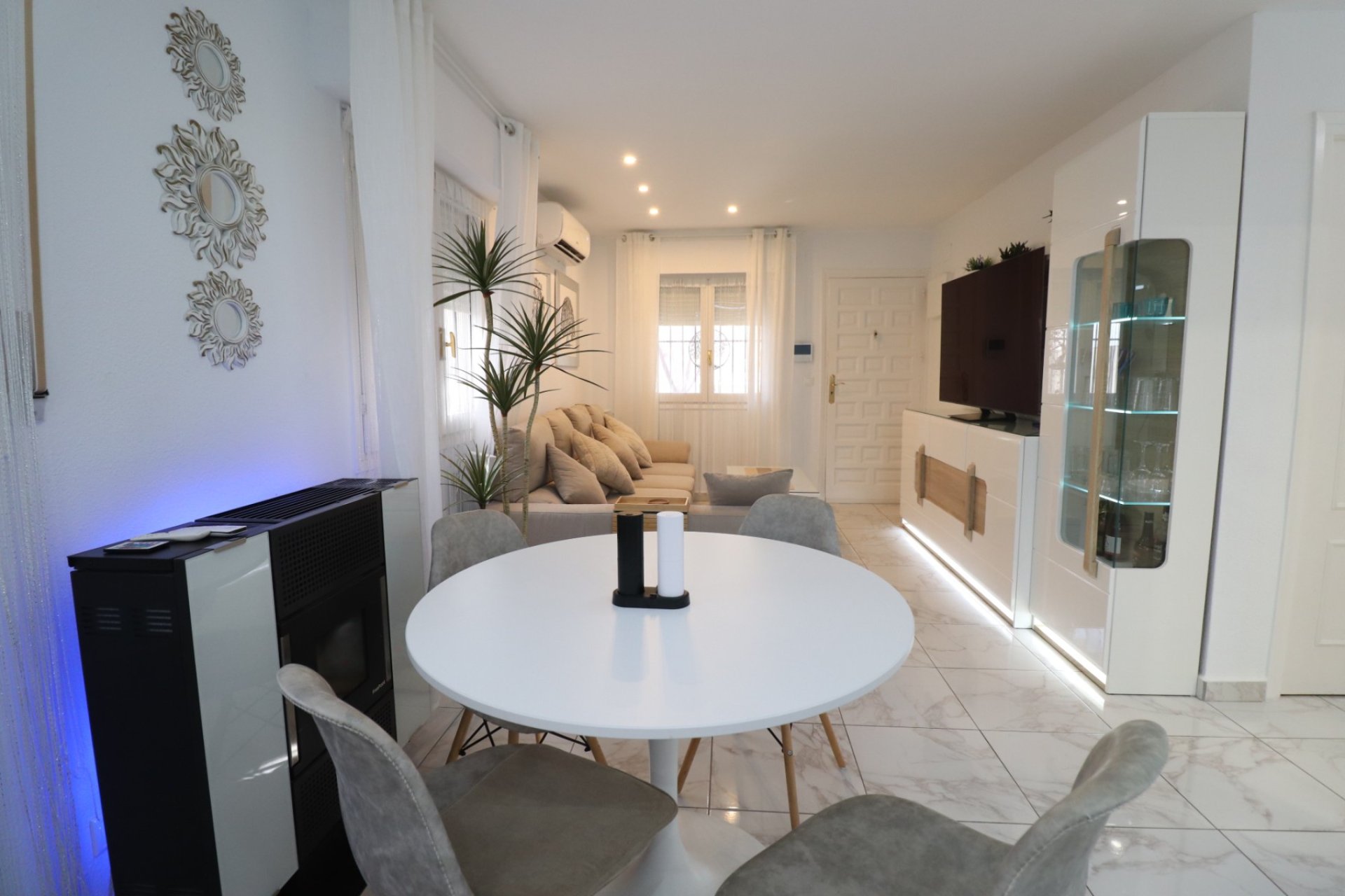Resale - Detached House / Villa - Orihuela Costa - La Florida