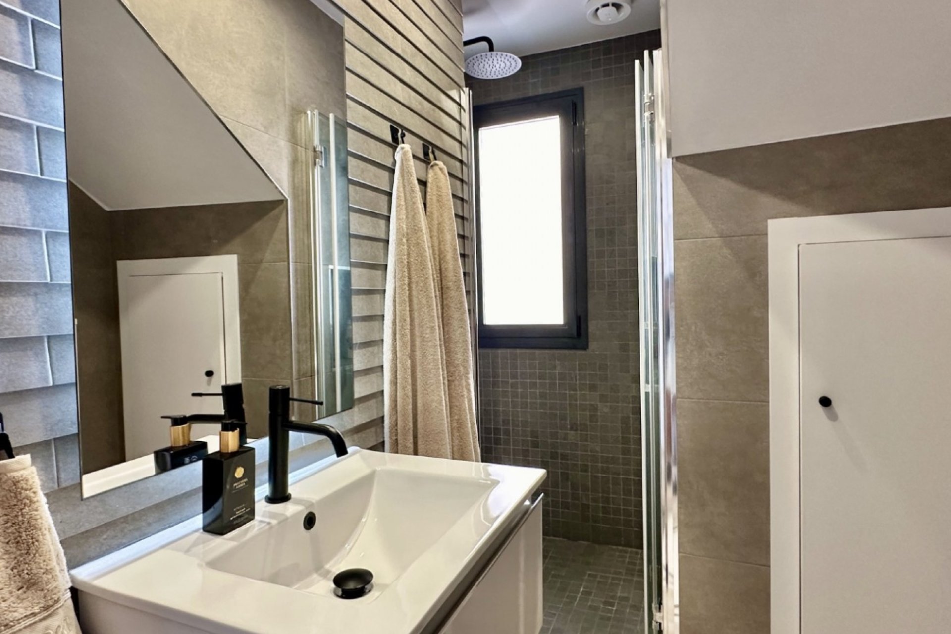 Resale - Detached House / Villa - Orihuela Costa - Lomas de Cabo Roig