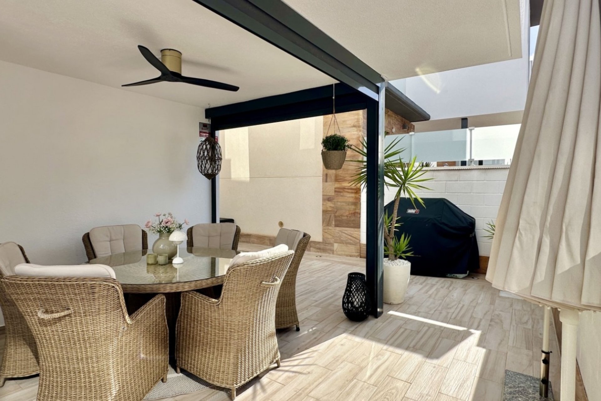 Resale - Detached House / Villa - Orihuela Costa - Lomas de Cabo Roig