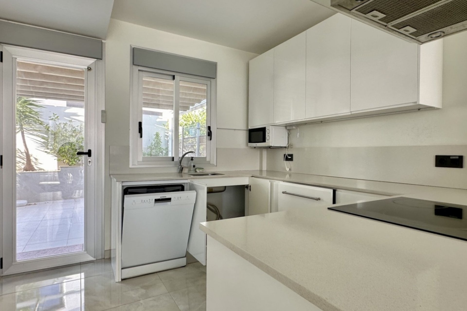 Resale - Detached House / Villa - Orihuela Costa - Lomas de Cabo Roig