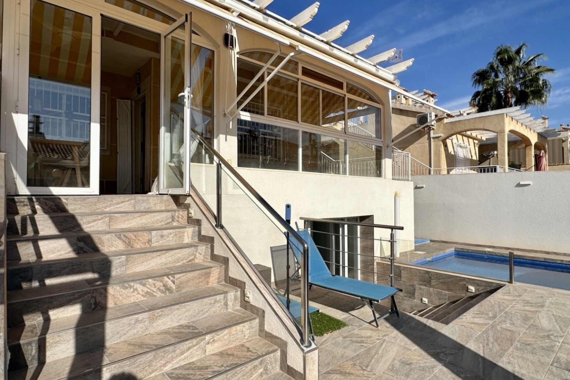 Resale - Detached House / Villa - Orihuela Costa - Los Altos