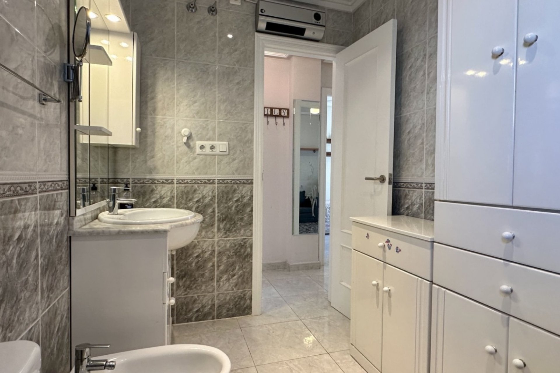 Resale - Detached House / Villa - Orihuela Costa - Los Altos