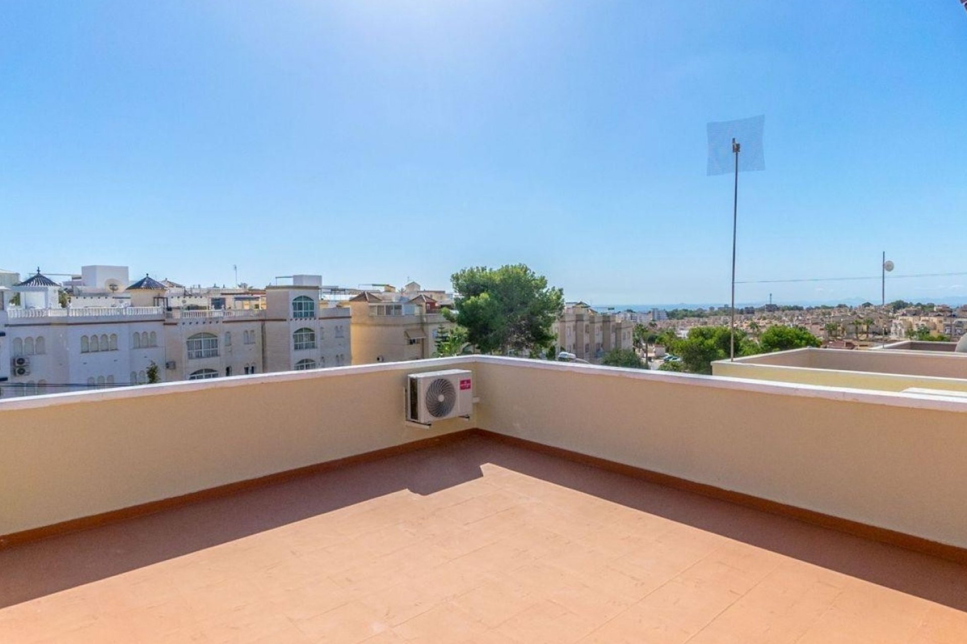 Resale - Detached House / Villa - Orihuela Costa - Villamartín
