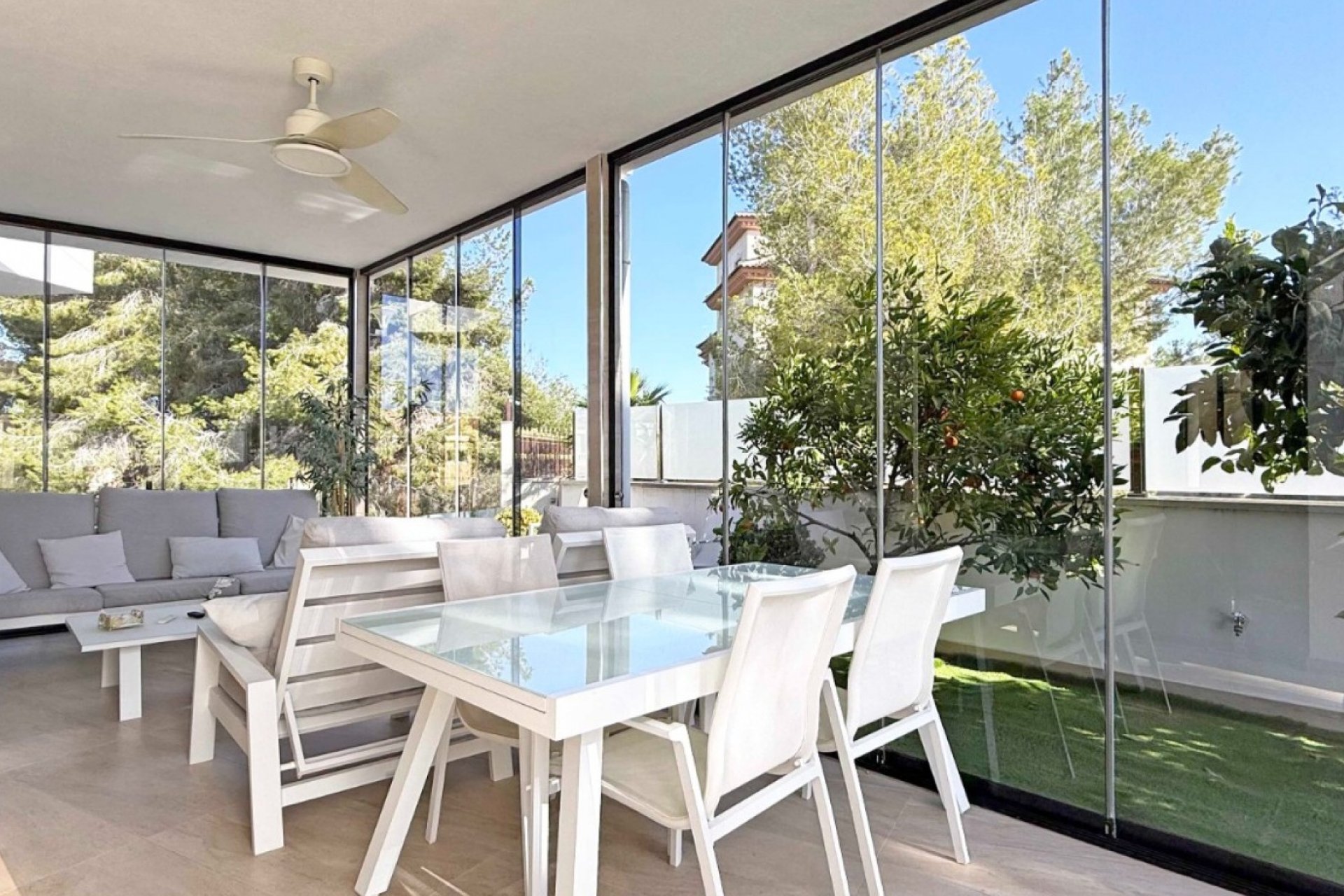 Resale - Detached House / Villa - Orihuela Costa - Villamartín