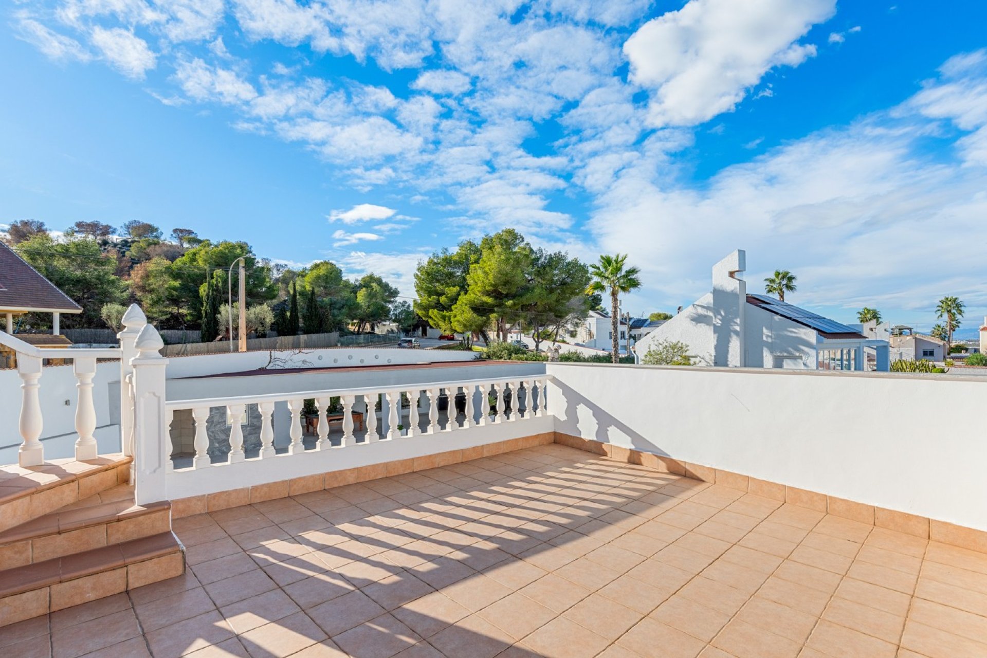 Resale - Detached House / Villa - San Miguel de Salinas
