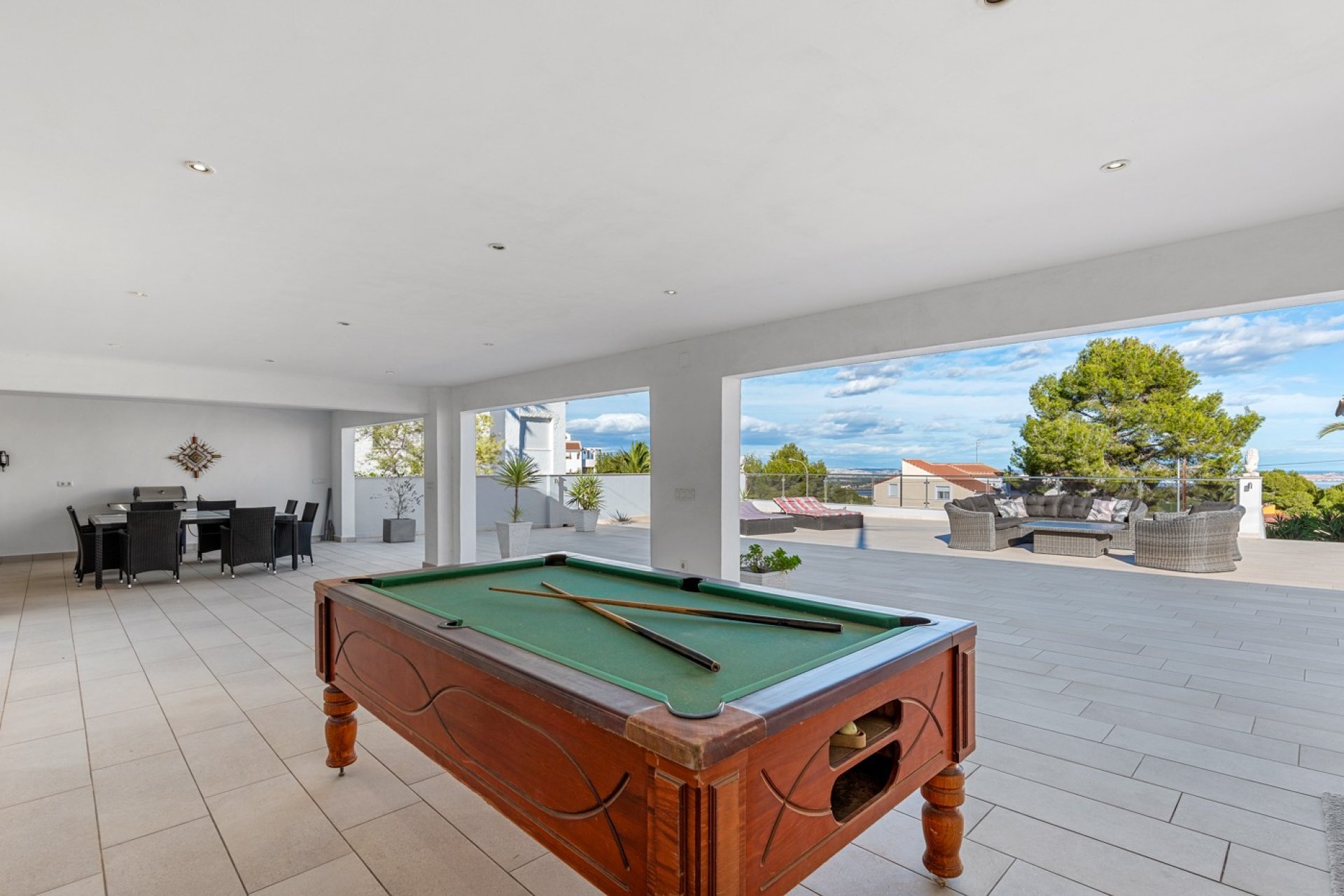 Resale - Detached House / Villa - San Miguel de Salinas