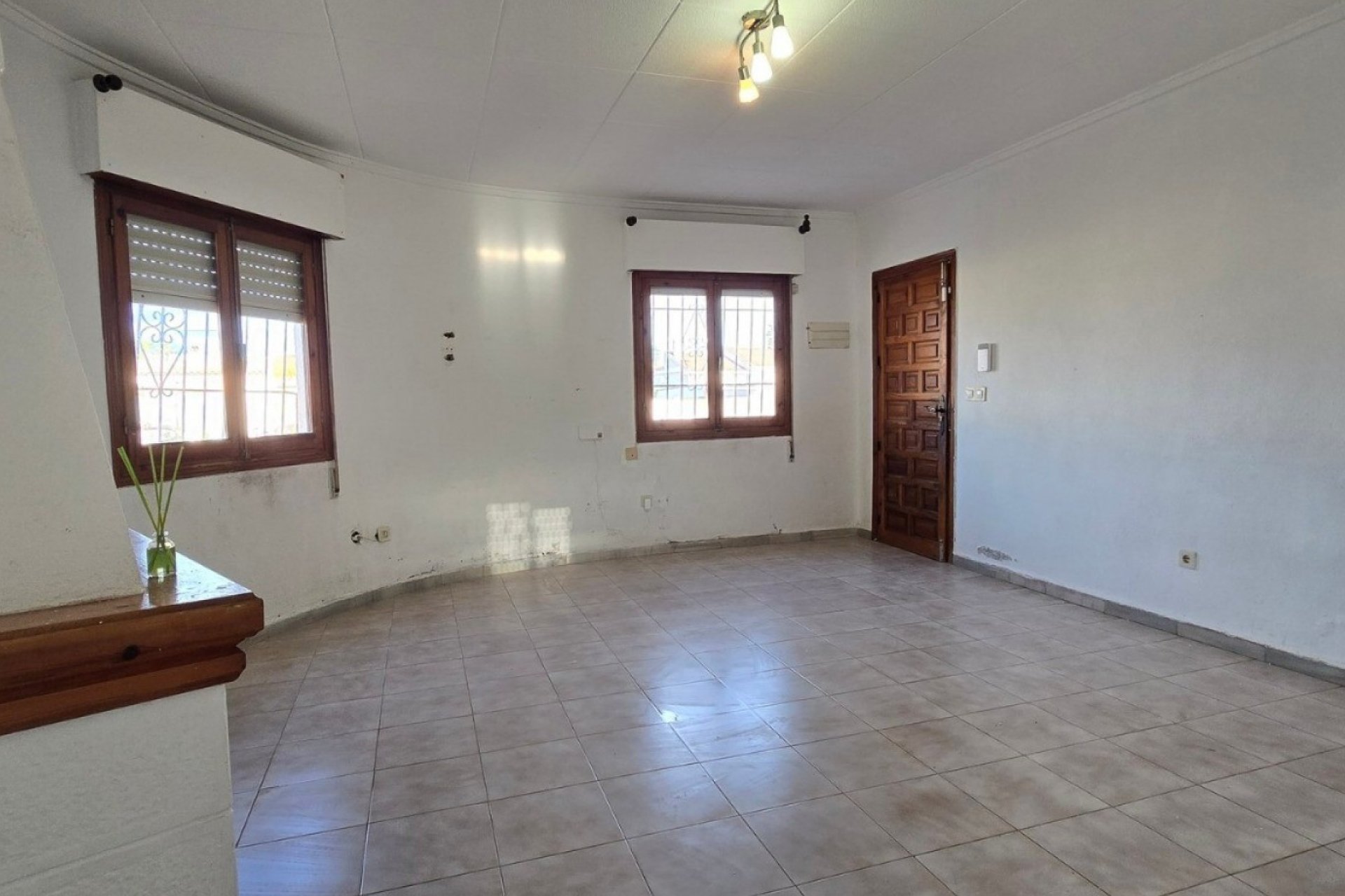 Resale - Detached House / Villa - Torrevieja - El Chaparal