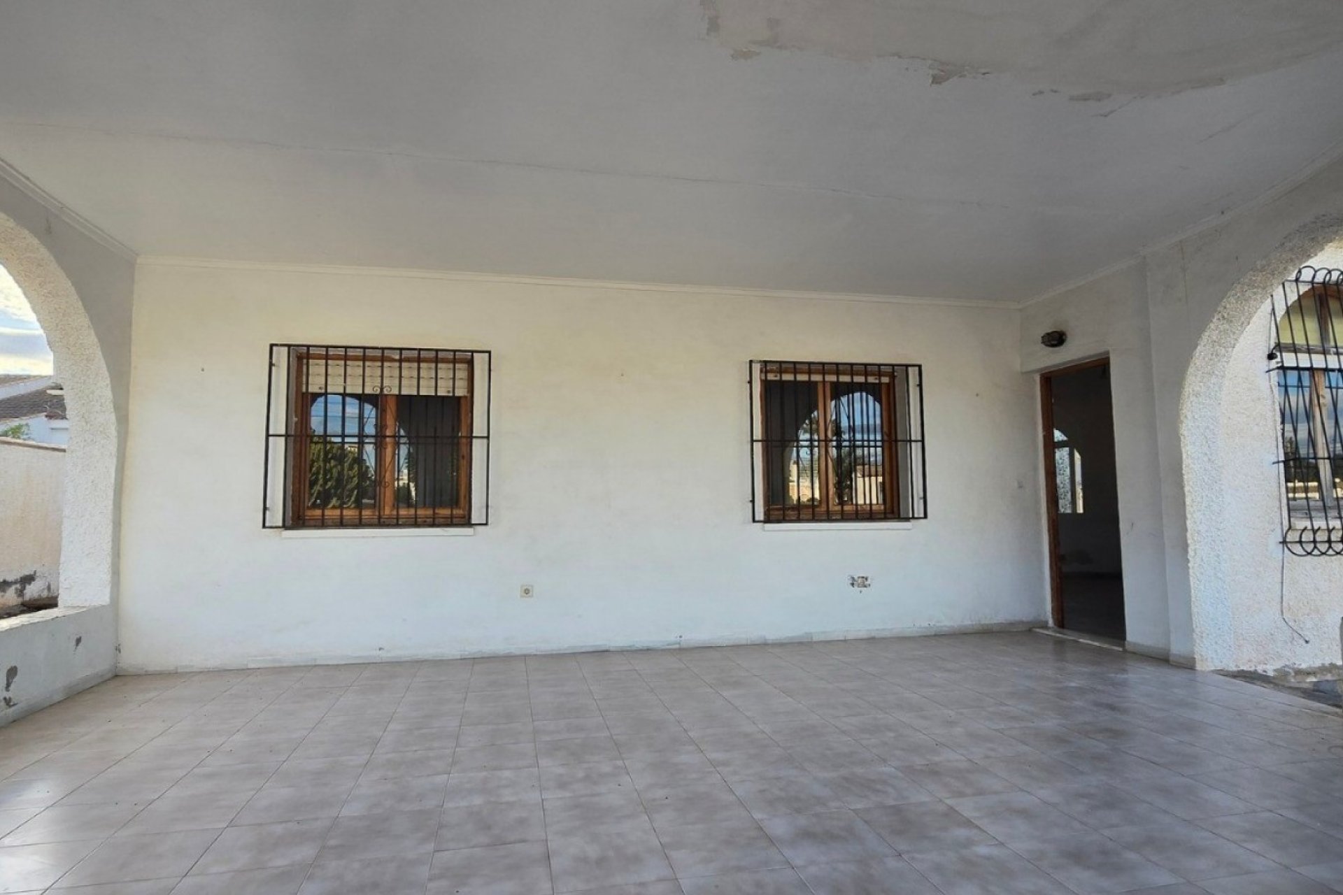 Resale - Detached House / Villa - Torrevieja - El Chaparal