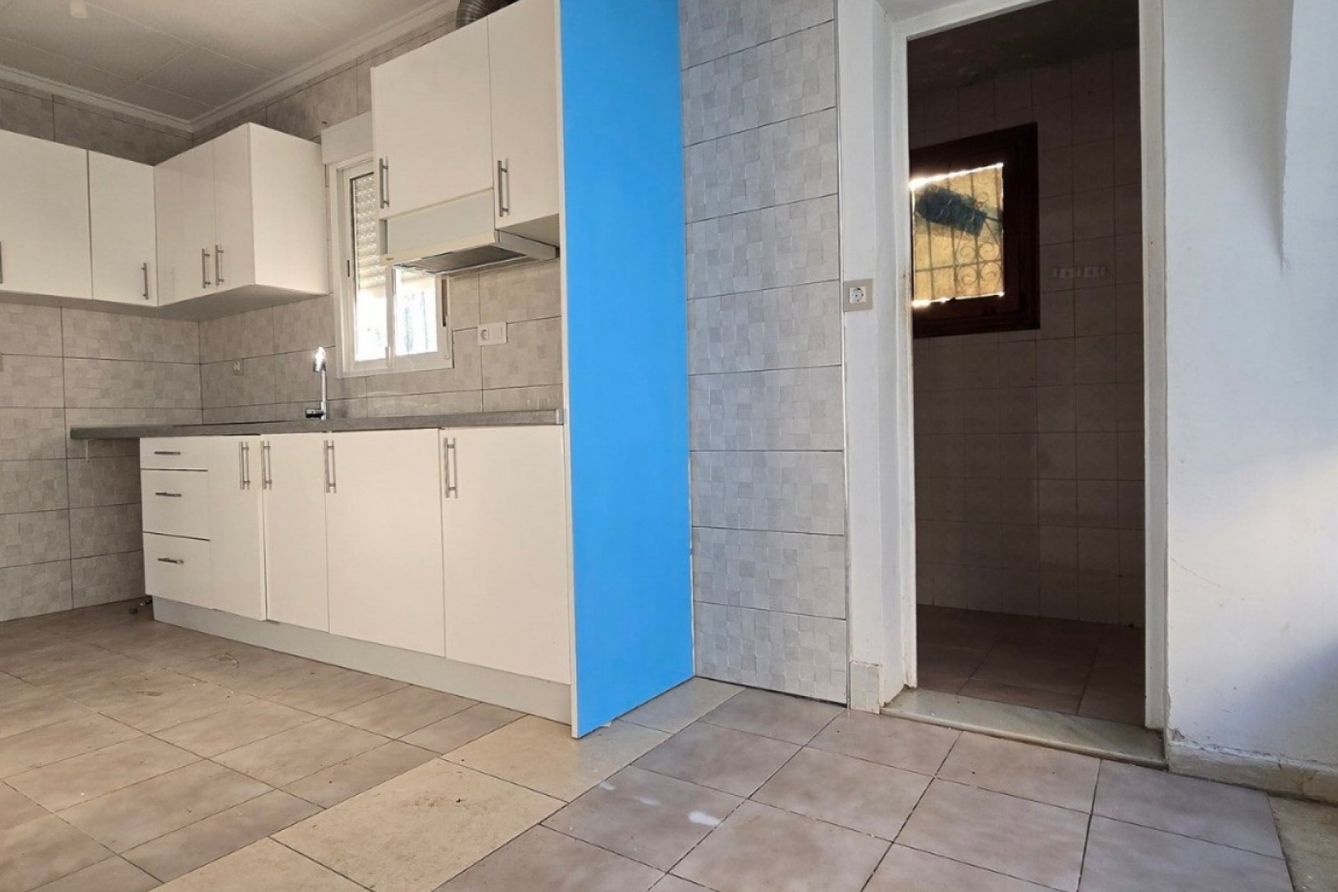 Resale - Detached House / Villa - Torrevieja - El chaparral