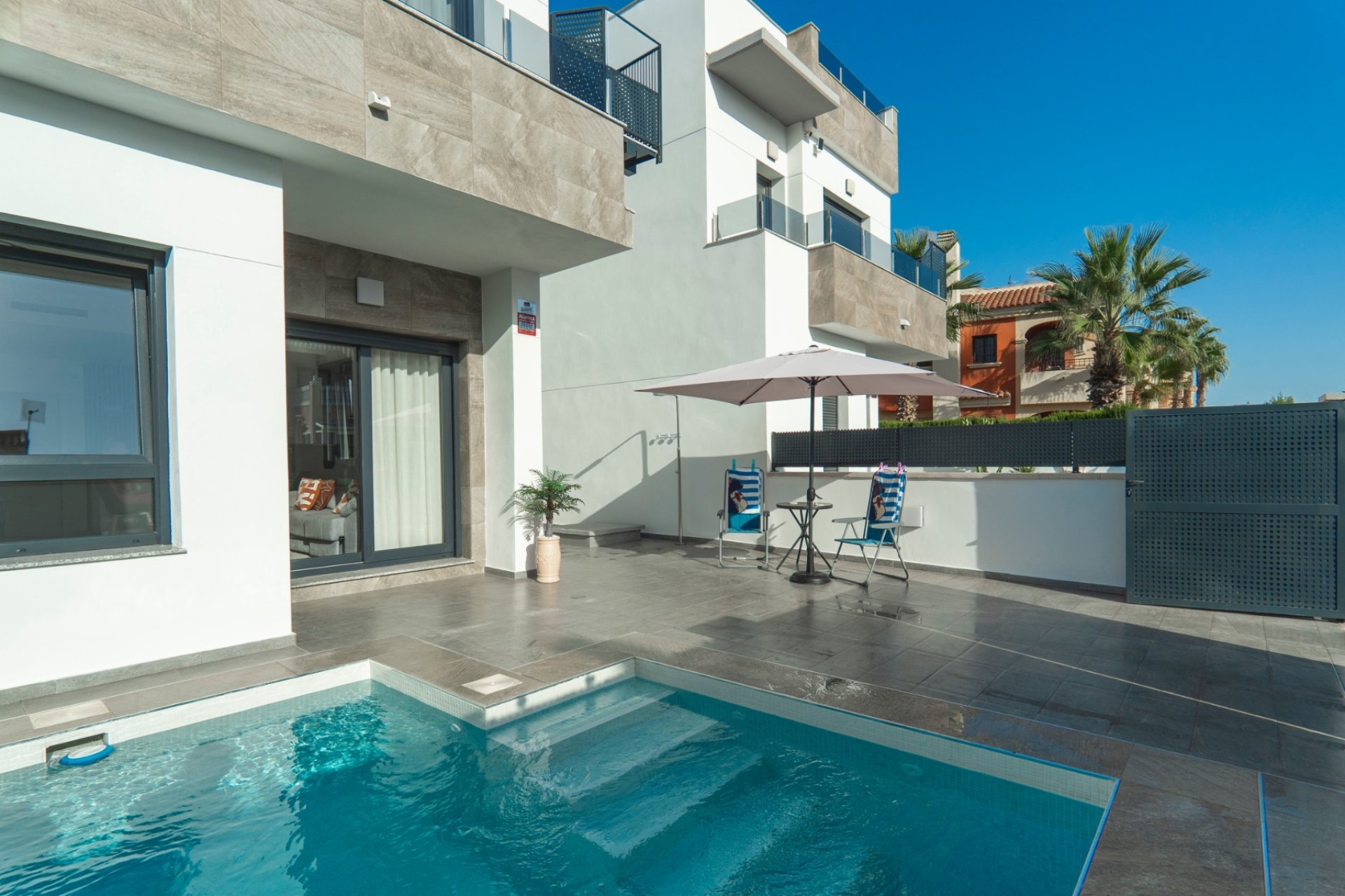 Resale - Detached House / Villa - Torrevieja - La Florida