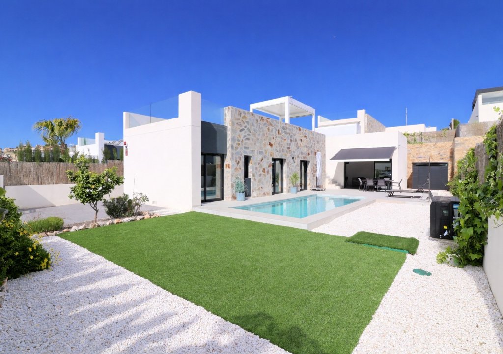 Resale - Detached villa - Algorfa - La Finca Golf Resort