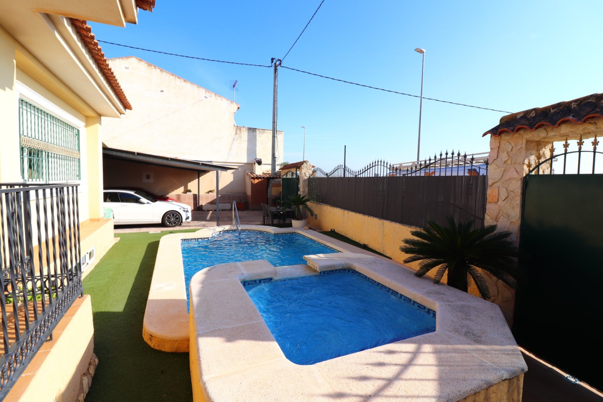 Resale - Detached villa - Almoradí - El Saladar