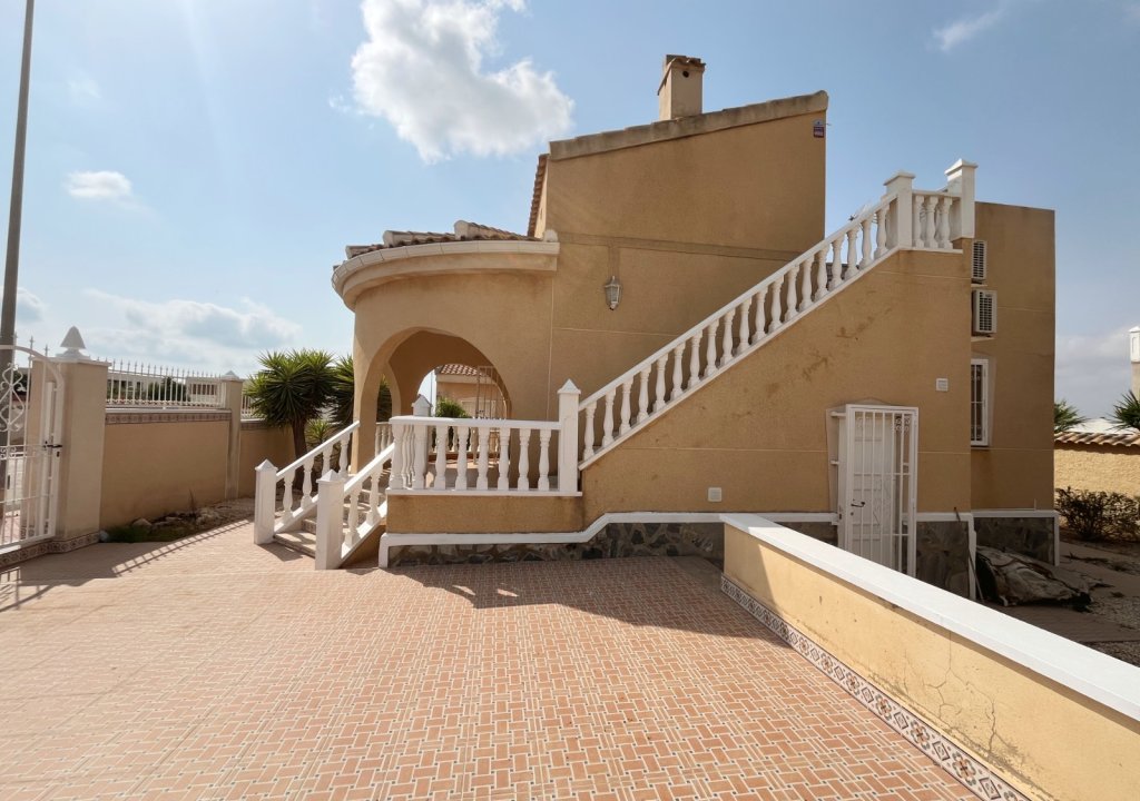 Resale - Detached villa - Ciudad Quesada - Airstrip