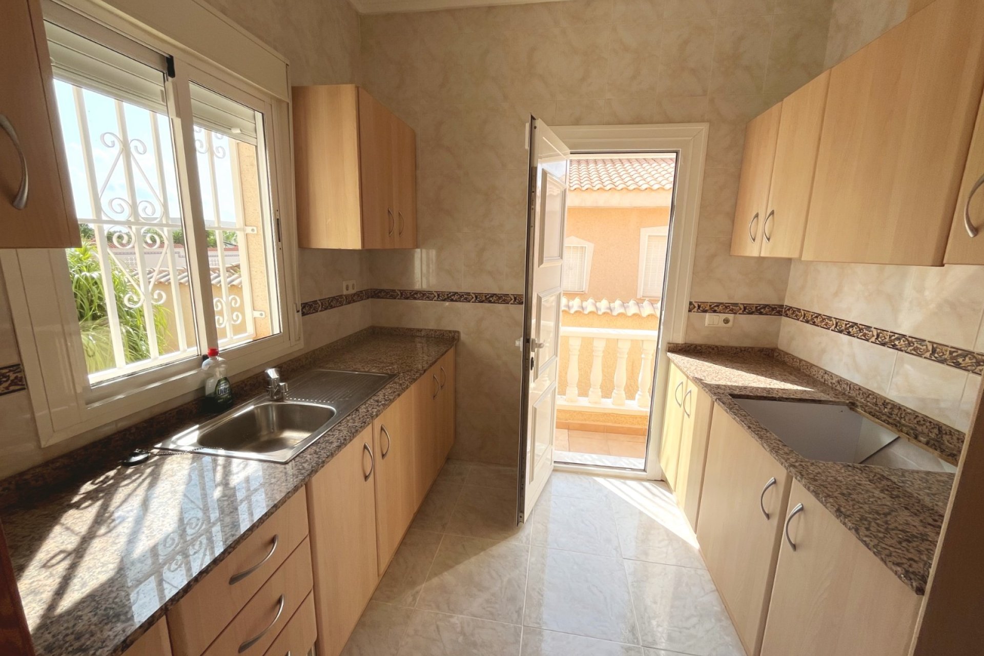 Resale - Detached villa - Ciudad Quesada - Airstrip