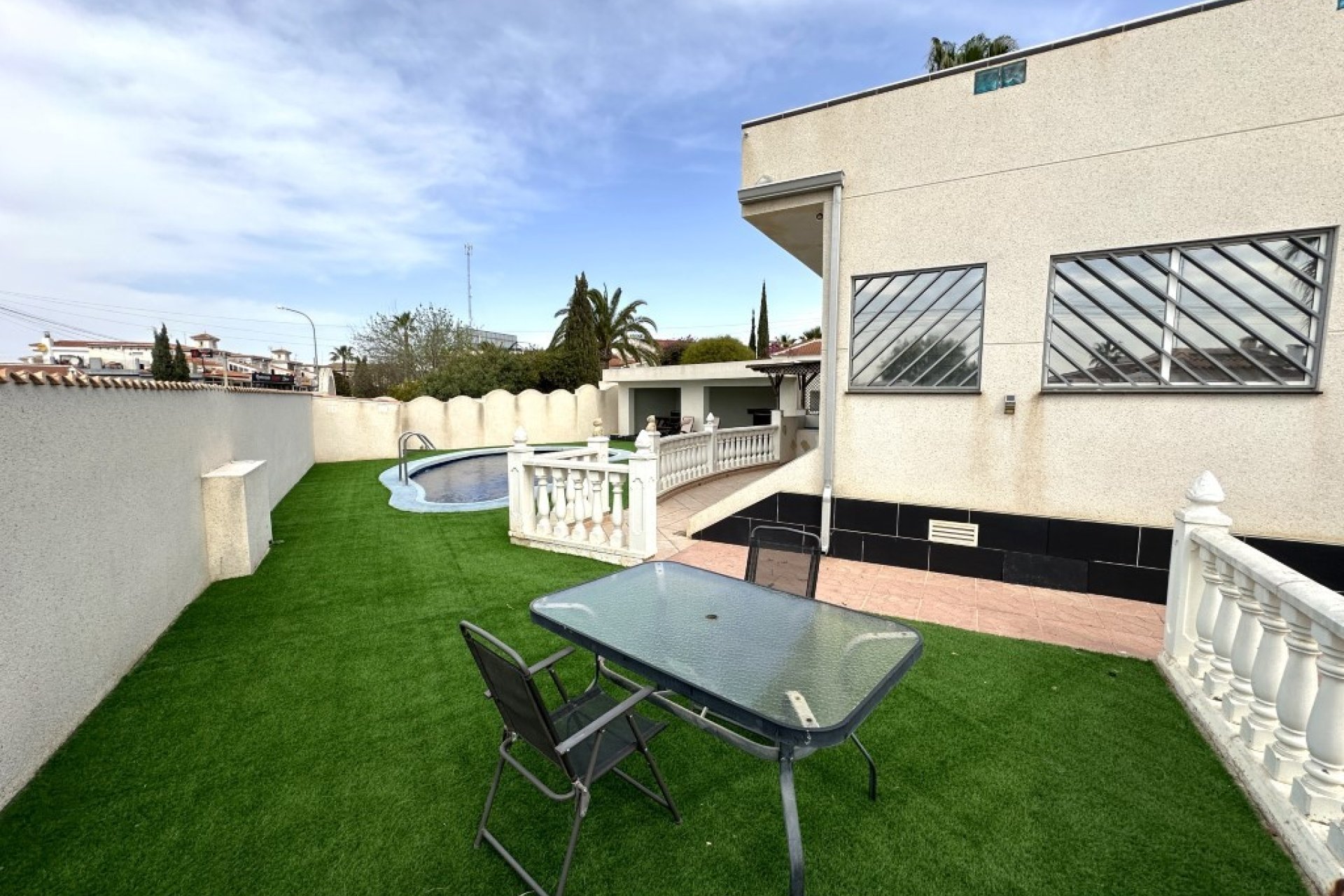 Resale - Detached villa - Ciudad Quesada