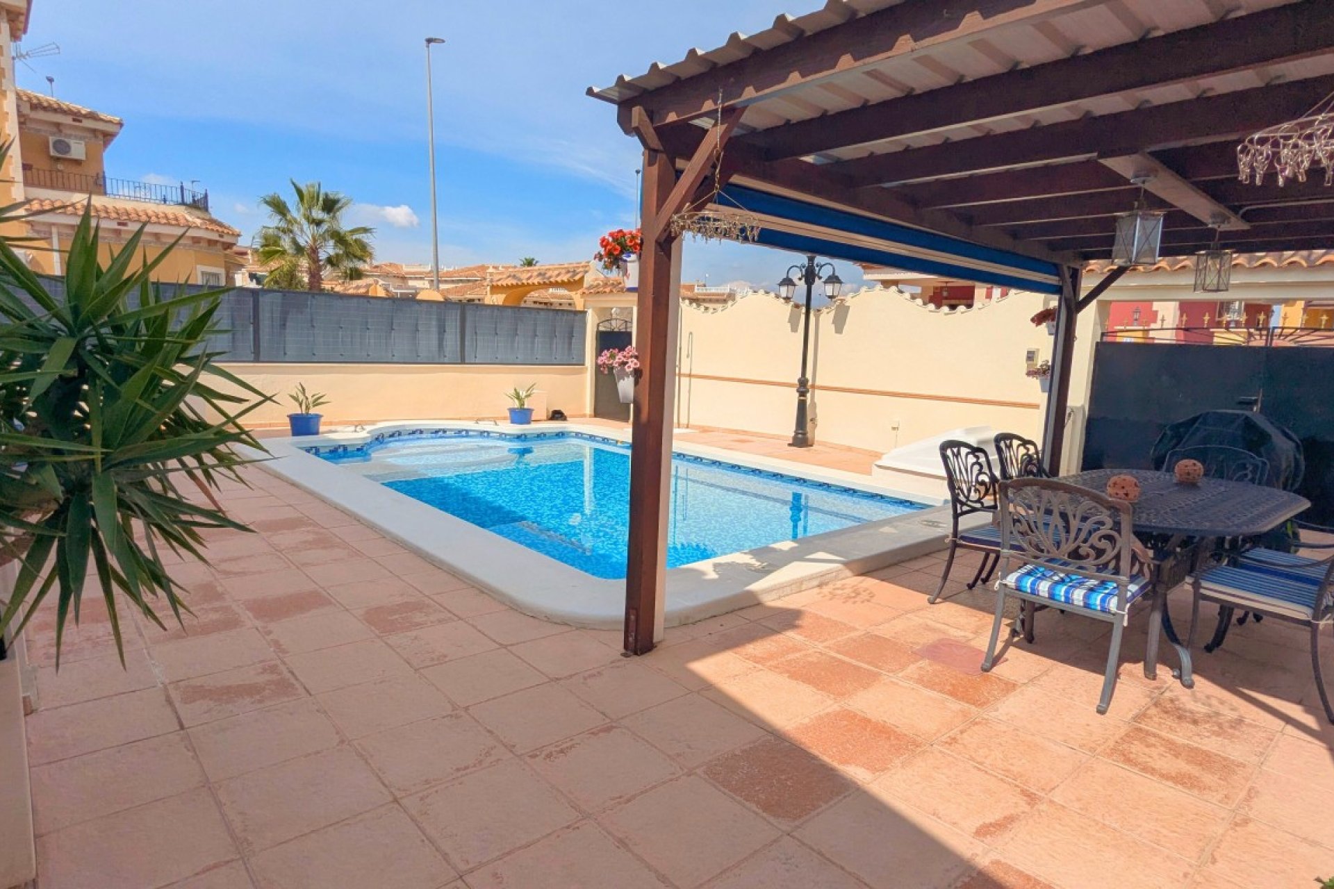 Resale - Detached villa - Orihuela - Bigastro