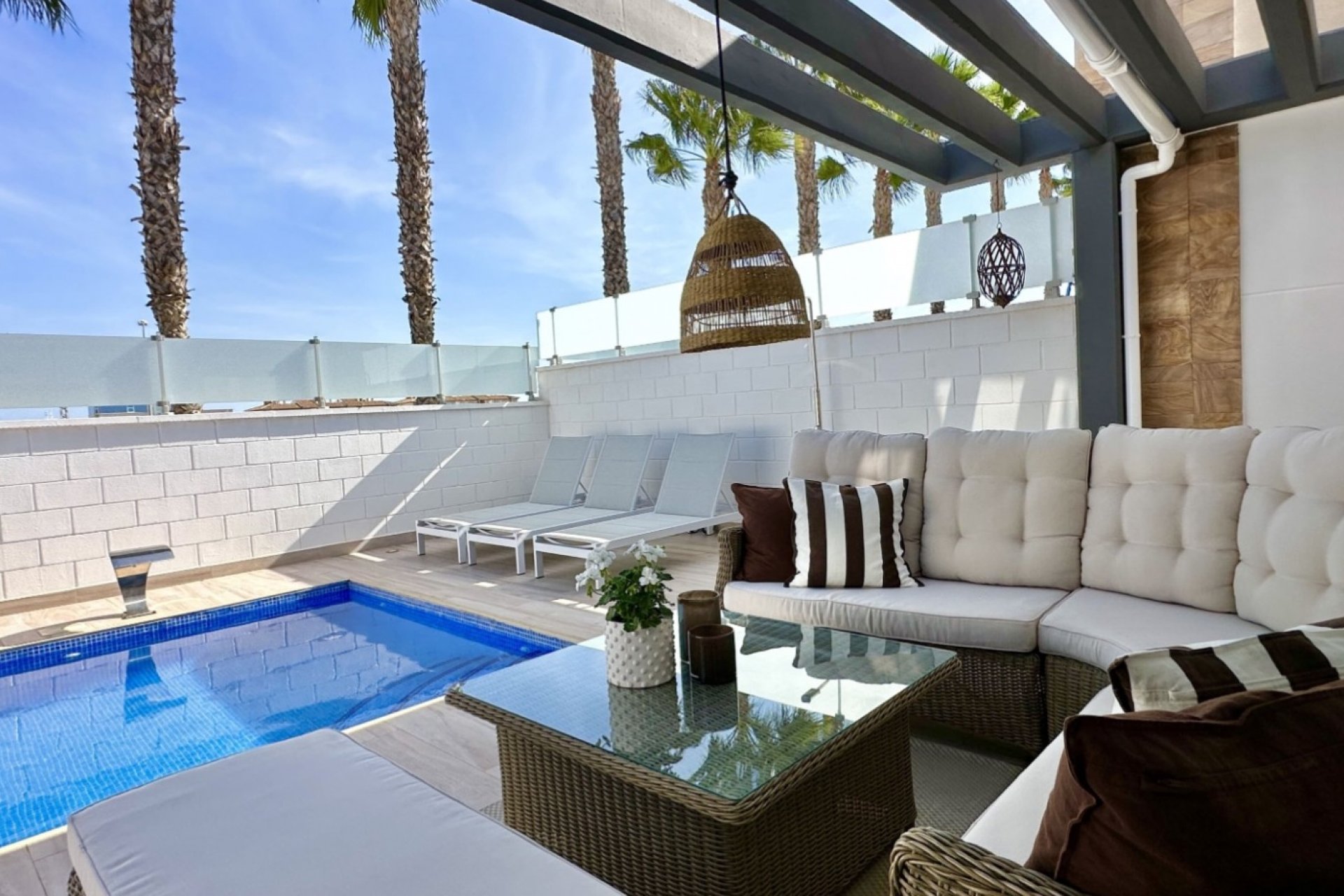 Resale - Detached villa - Orihuela Costa - Lomas de Cabo Roig