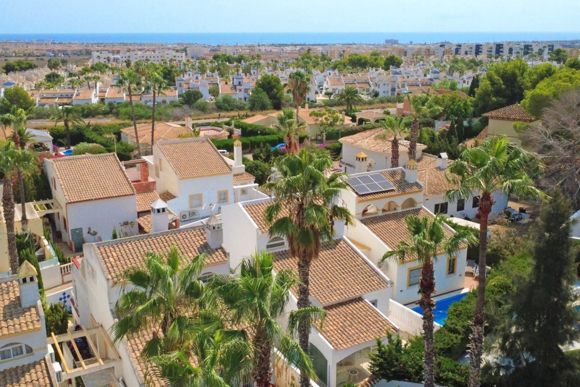 Resale - Detached villa - Orihuela Costa - Villamartín