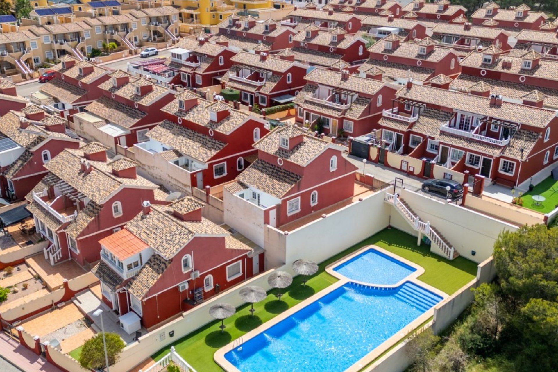 Resale - Detached villa - Orihuela Costa - Villamartín