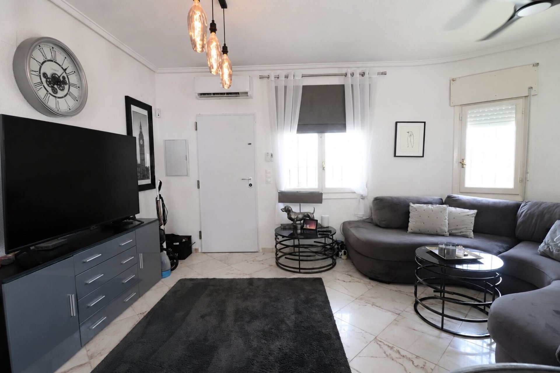 Resale - Detached villa - Orihuela Costa - Villamartin