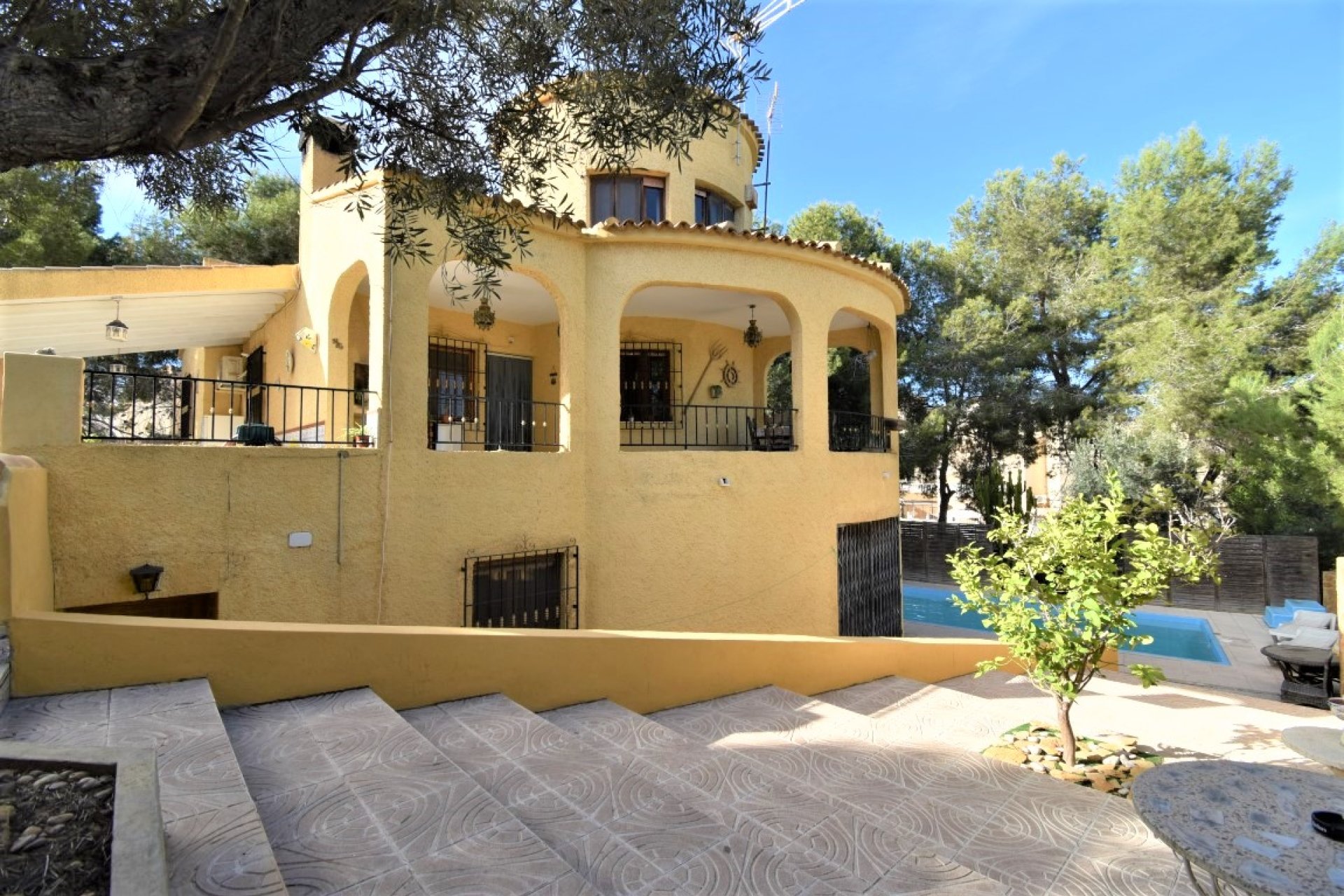 Resale - Detached villa - Orihuela Costa - Villamartin