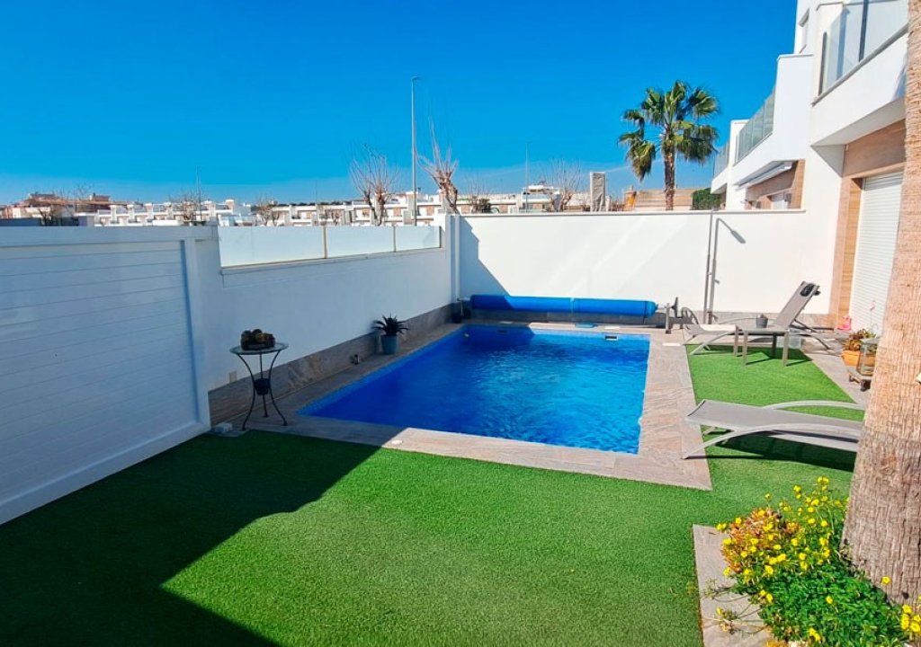Resale - Detached villa - Pilar de la Horadada - Pilar de La Horadada - Town