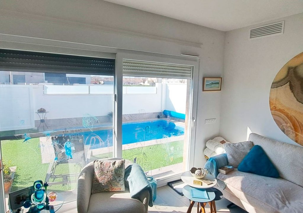 Resale - Detached villa - Pilar de la Horadada - Pilar de La Horadada - Town
