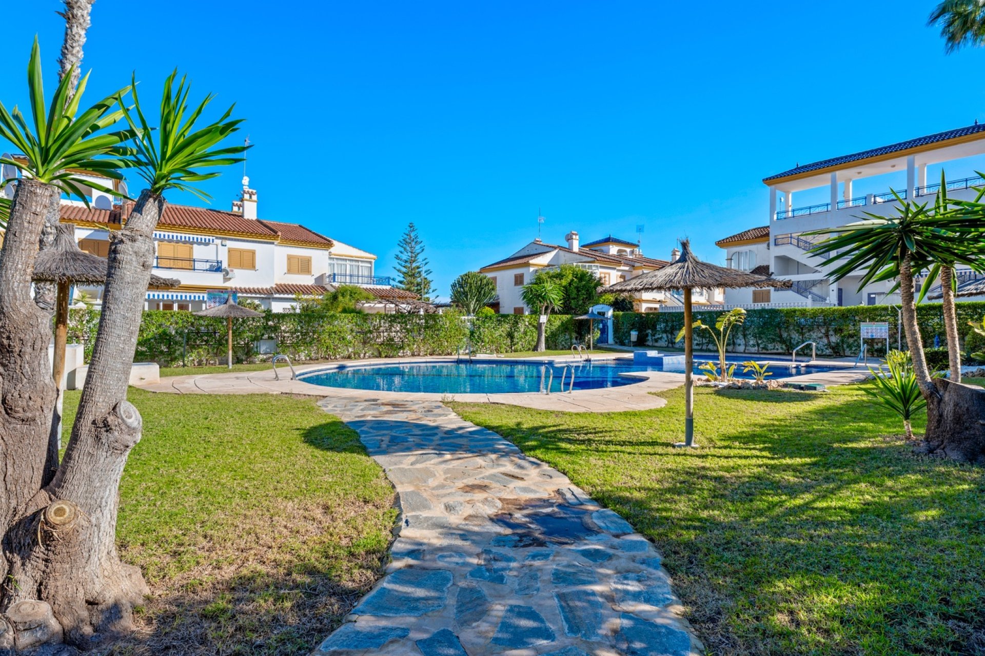 Resale - Ground floor apartment - Pilar de la Horadada - El Pilar de la Horadada