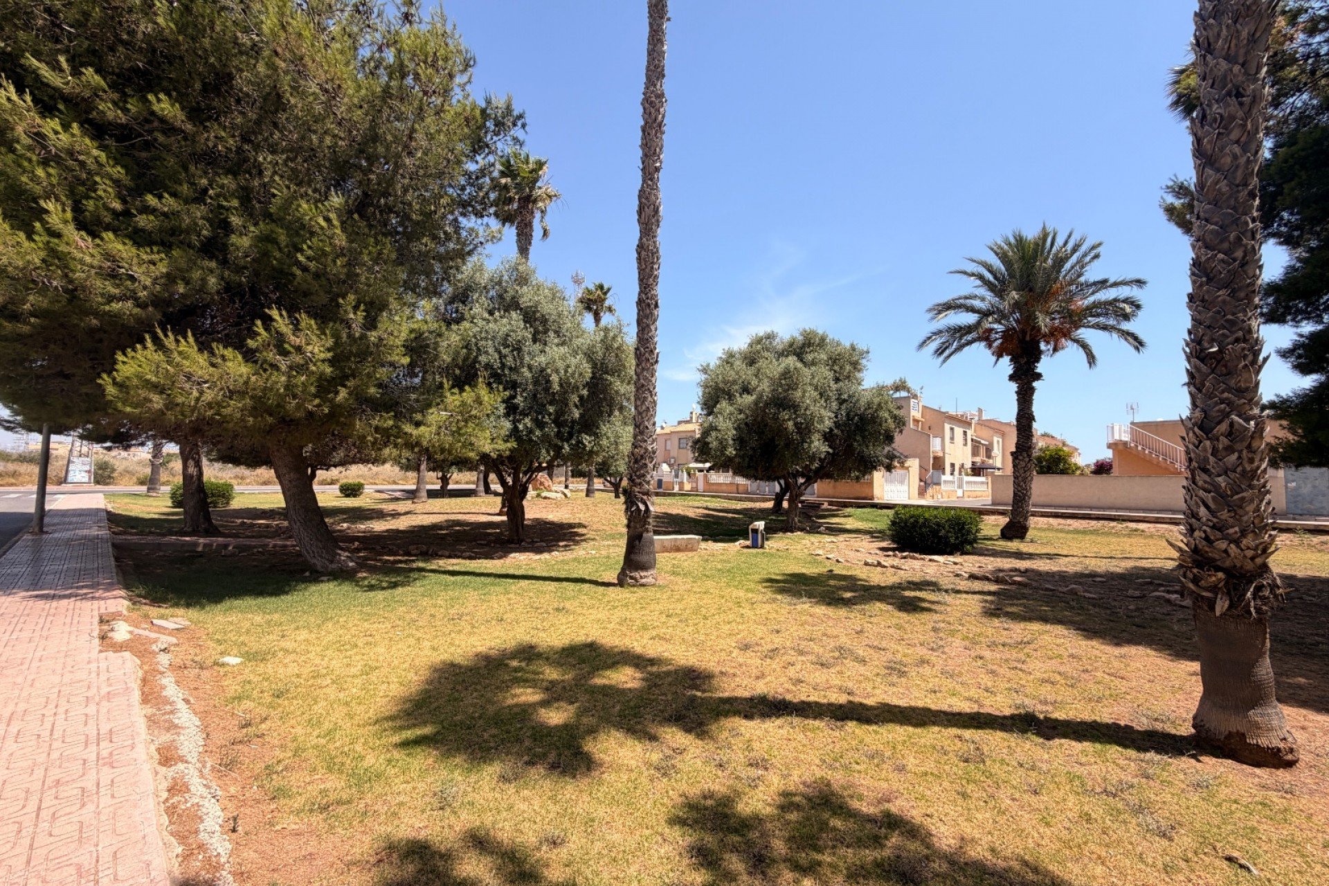 Resale - Ground Floor Bungalow - Torrevieja - El limonar