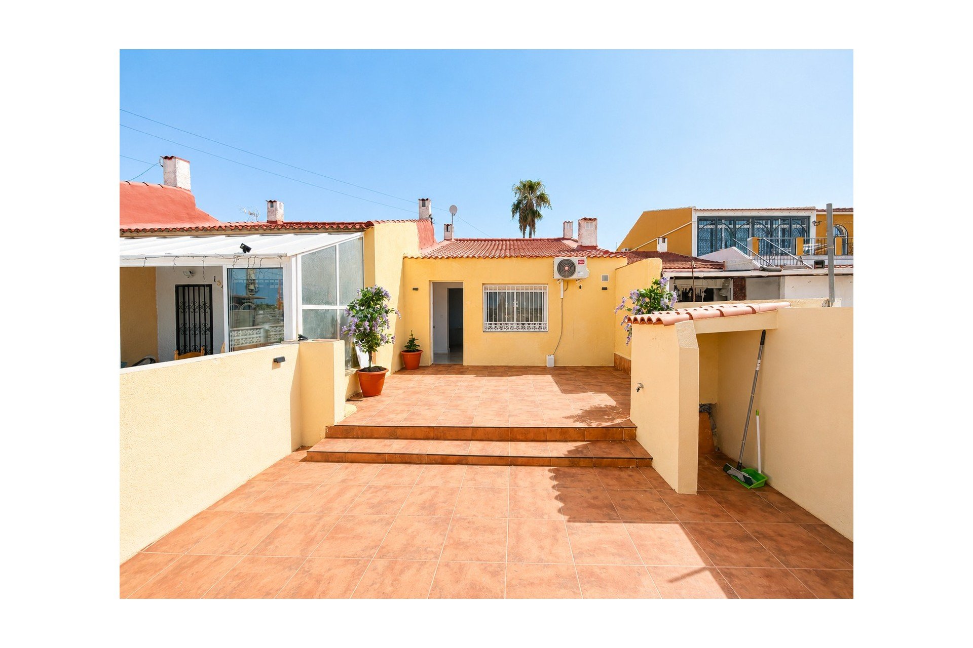 Resale - Ground Floor Bungalow - Torrevieja - La Siesta - El Salado - Torreta