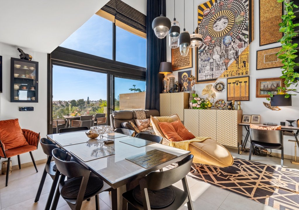 Resale - Penthouse - Villamartín