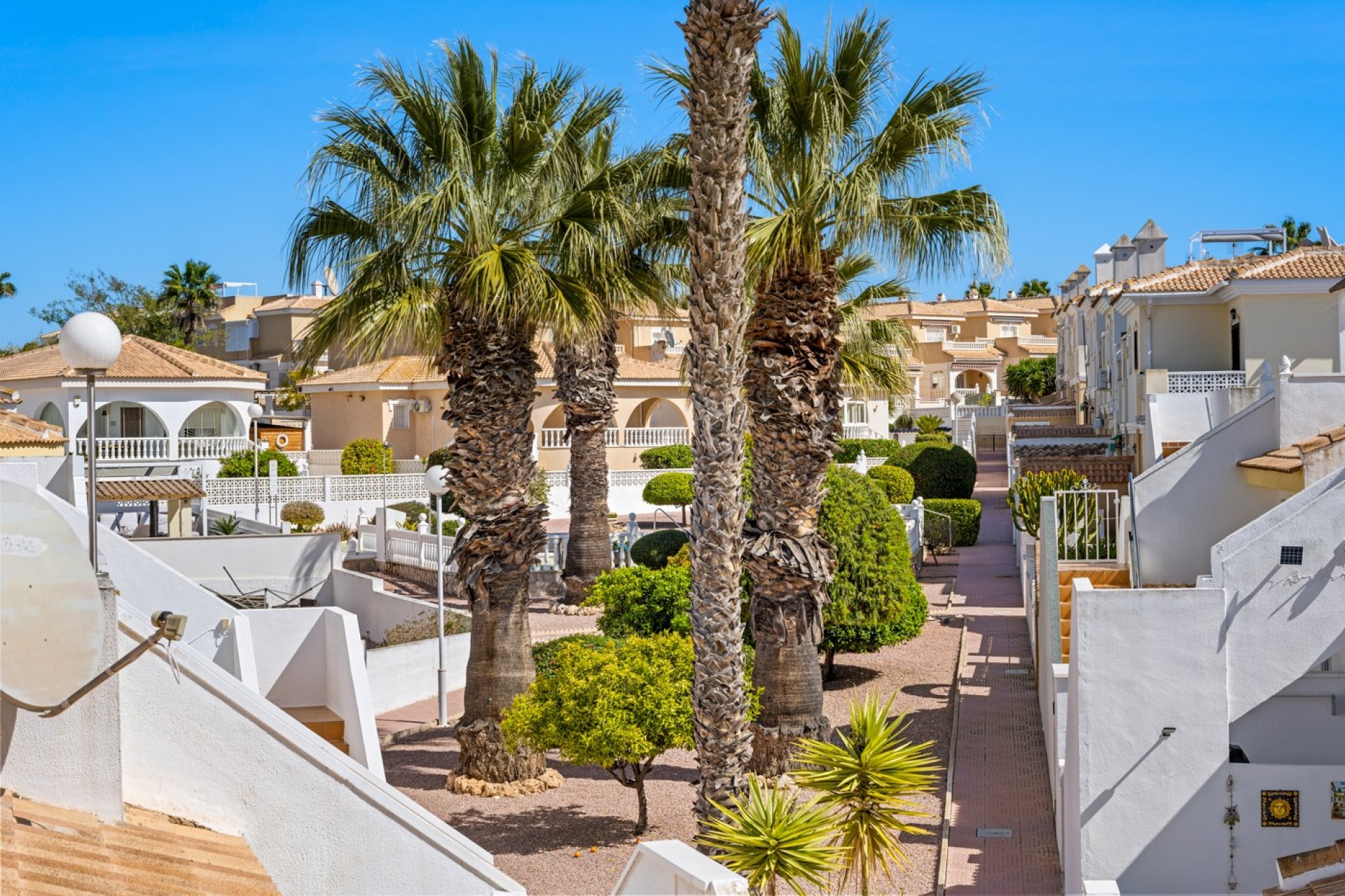 Resale - Semi Detached - Benijofar - Monte Azul/ El Dorado