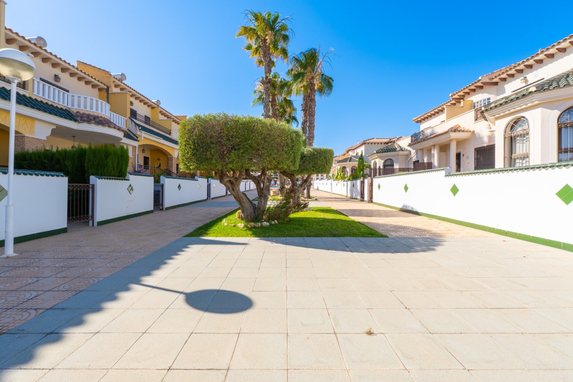 Resale - Semi Detached - Ciudad Quesada - Central Quesada