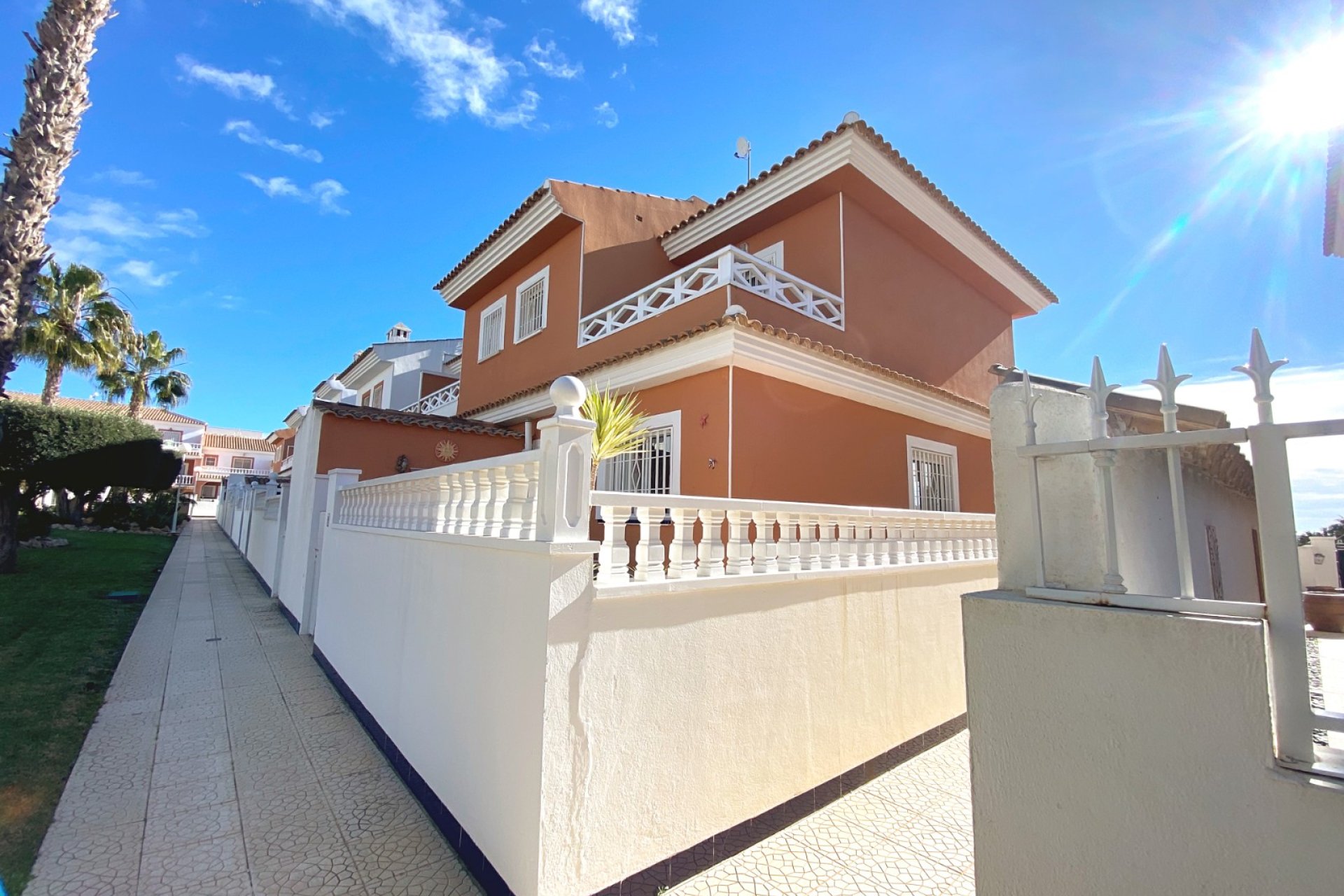 Resale - Semi Detached - Ciudad Quesada - Doña Pepa