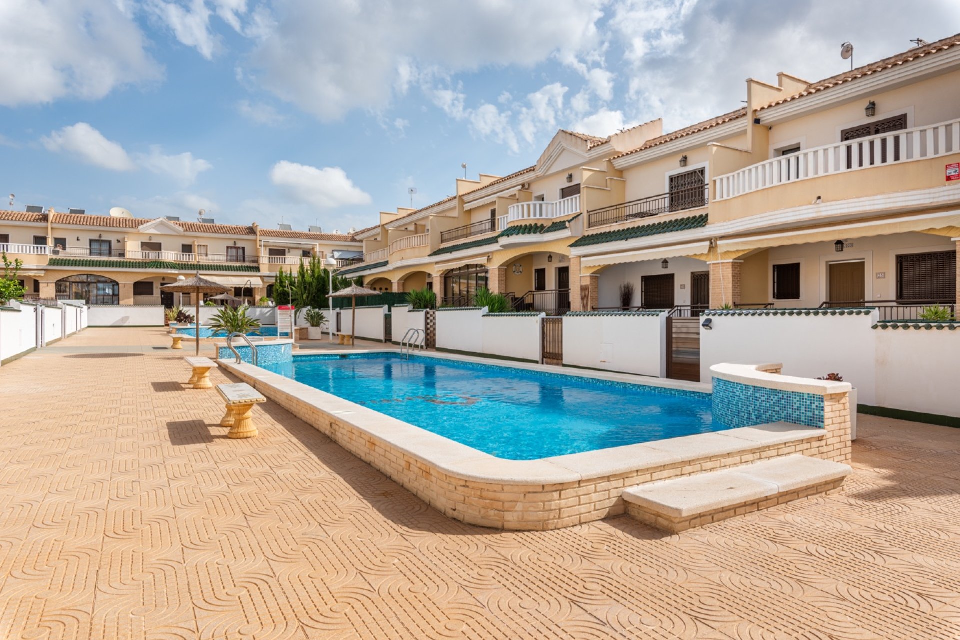 Resale - Semi Detached - Ciudad Quesada - Lo Marabú