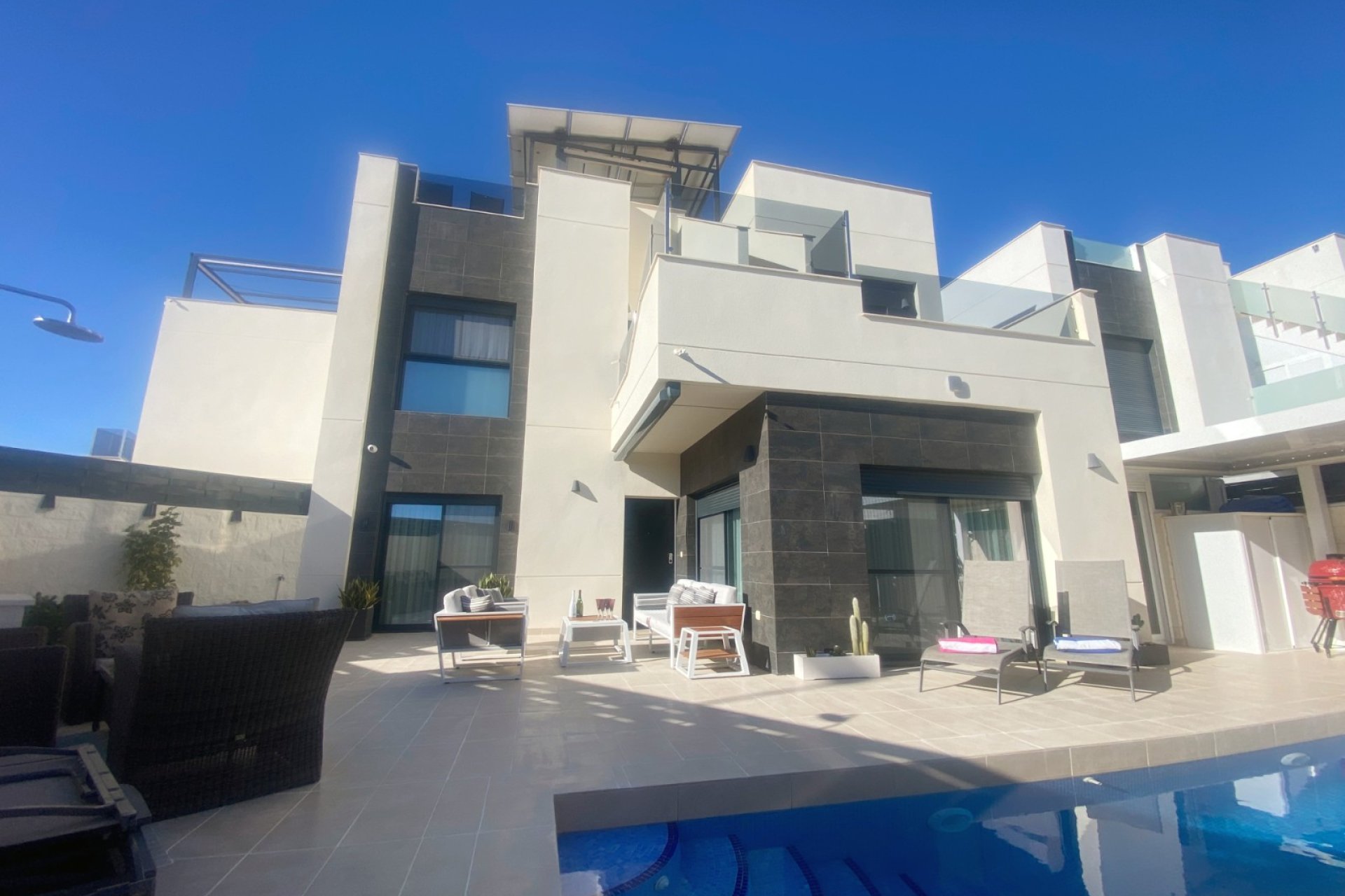 Resale - Semi Detached - Ciudad Quesada - Pueblo Bravo