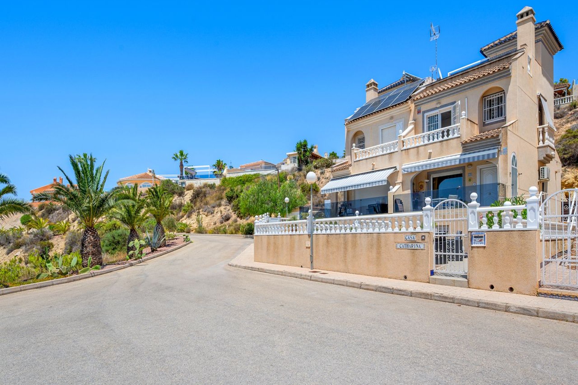 Resale - Semi Detached - Ciudad Quesada - Pueblo Lucero