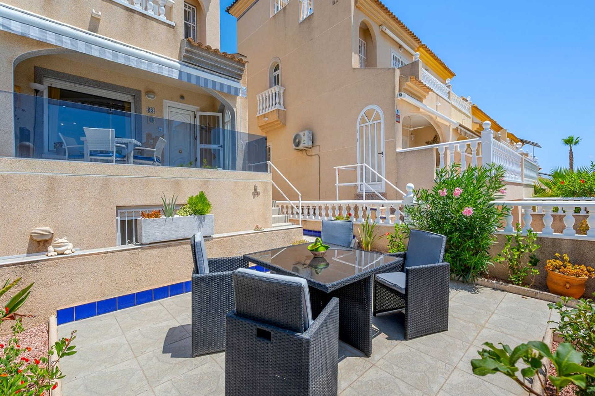 Resale - Semi Detached - Ciudad Quesada - Pueblo Lucero